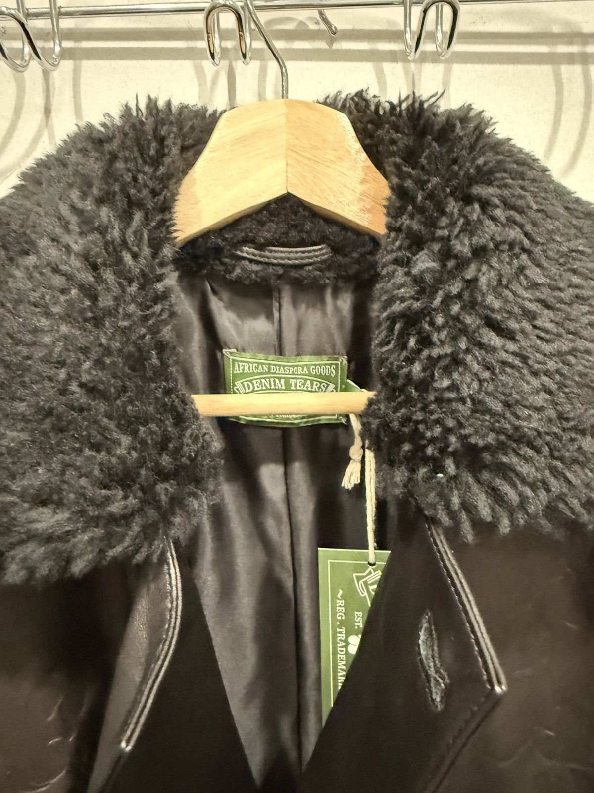 DENIM TEARS Denim Tears Oakland Wreath Winter Leather Coat Size US S / EU 44-46 / 1 - 4 Thumbnail