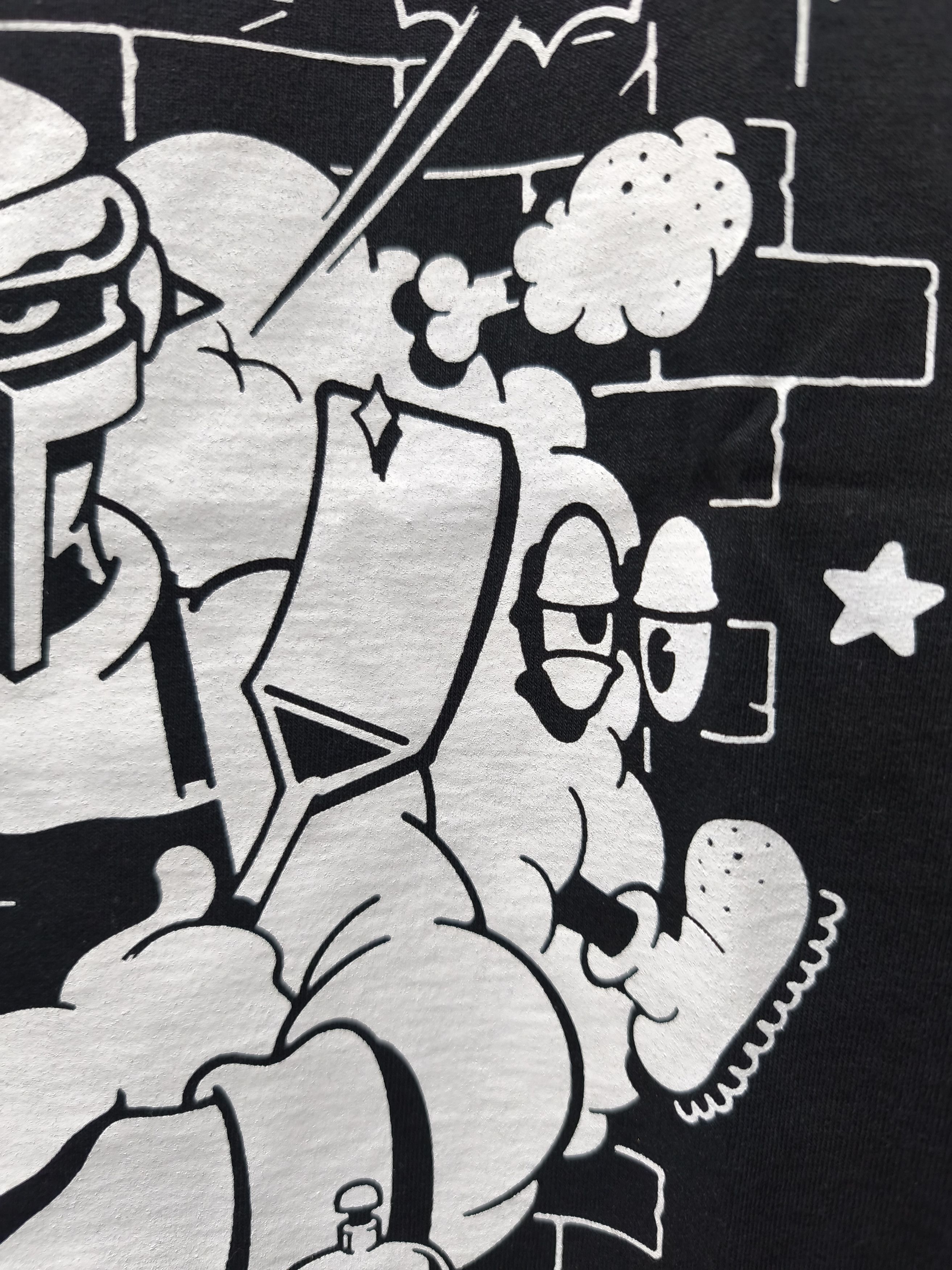 Rap Tees MF Doom Diner T-shirt Size US XL / EU 56 / 4 - 9 Thumbnail