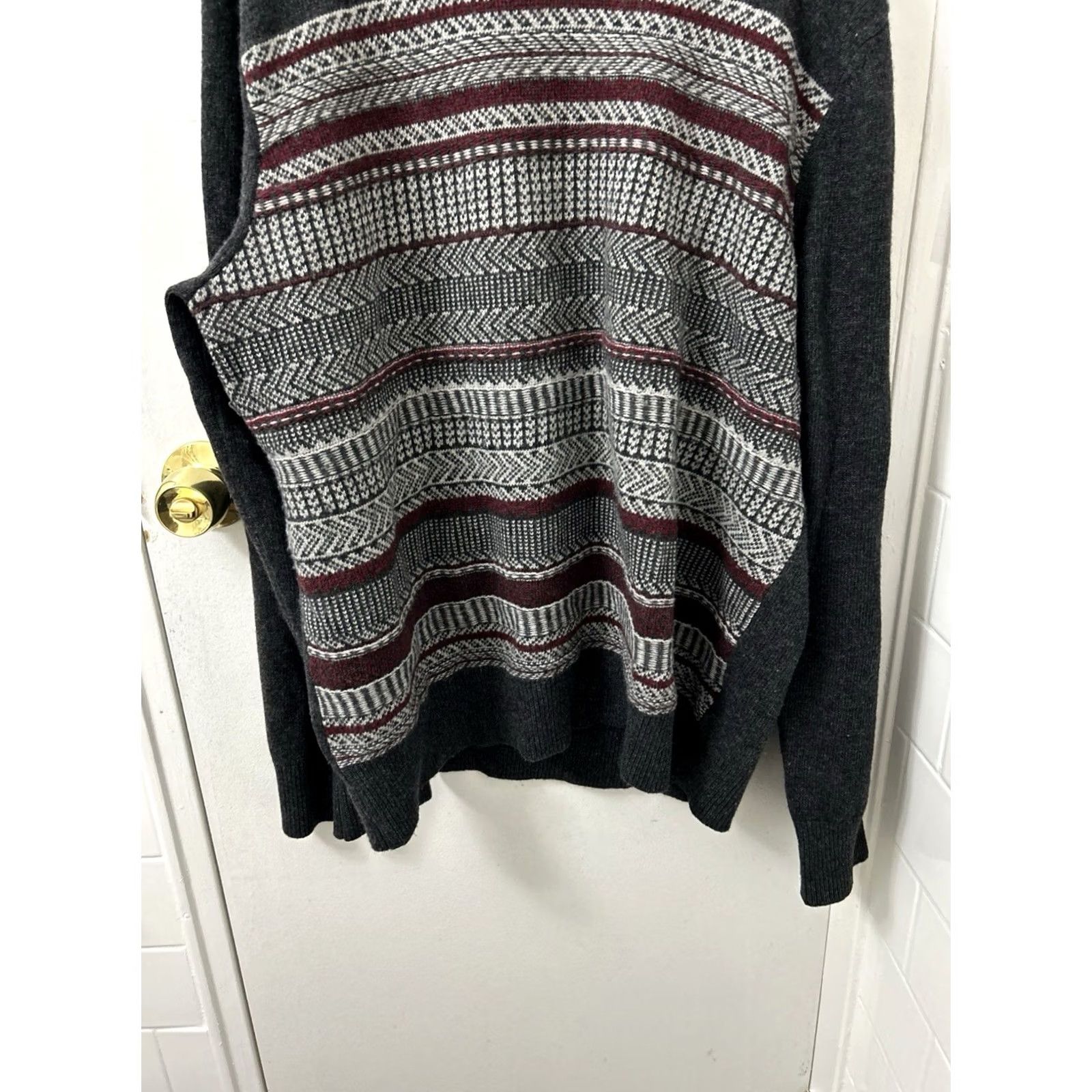 Banana Republic Banana Republic Sweater Mens XL Gray Merino Wool Crew Neck Fair Isle Pullover Knit Size US XL / EU 56 / 4 - 3 Thumbnail