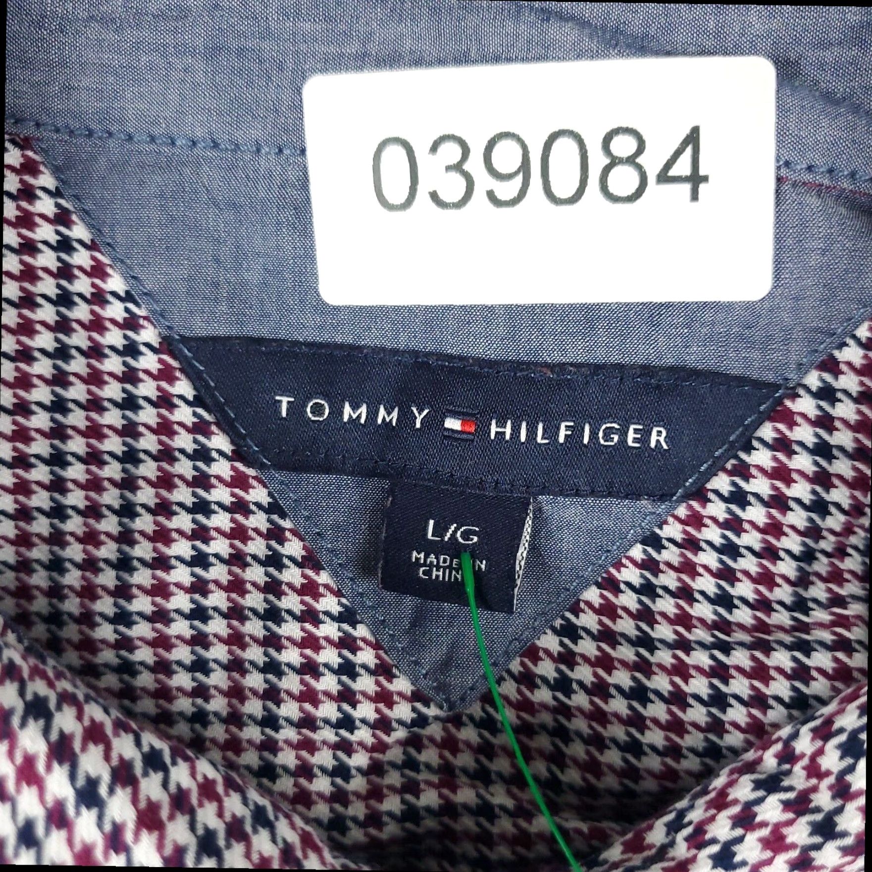 Tommy Hilfiger Tommy Hilfiger Button Up Long Sleeve Shirt Womens Large Red 100% Cotton Preppy Style Size L / US 10 / IT 46 - 8 Thumbnail