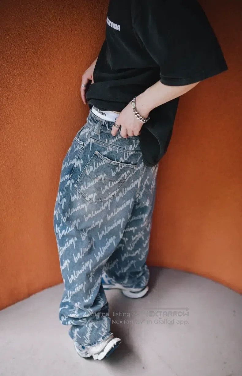Balenciaga Balenciaga size S Bullet Screen Scribble Logo Full Print D Size US 27 - 2 Thumbnail