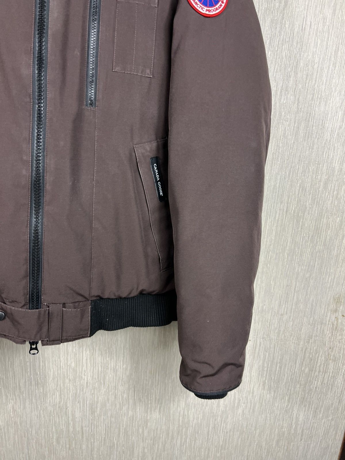 Canada Goose Canada Goose borden bomber down puffer jacket zip military Size US L / EU 52-54 / 3 - 6 Thumbnail