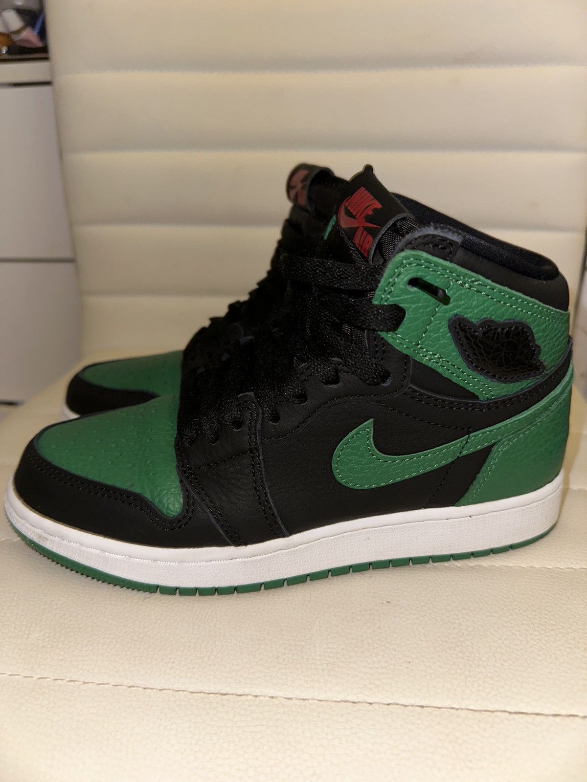 Jordan Brand Pine Green Jordan 1 Size US 4 / IT 34 - 10 Thumbnail