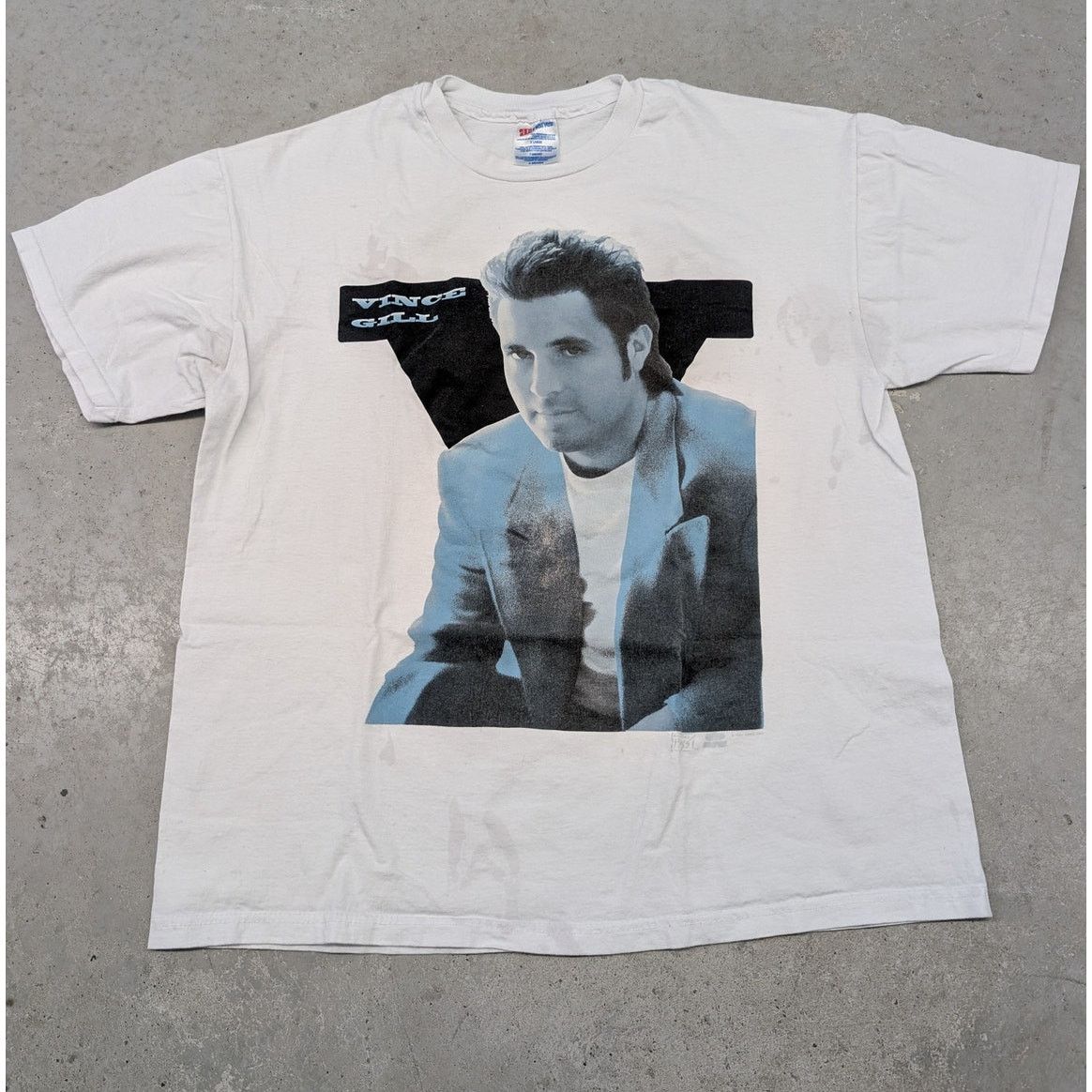 Hanes Vintage Vince Gill Backstage Pass concert tour t-shirt Size US XL / EU 56 / 4 - 1 Thumbnail