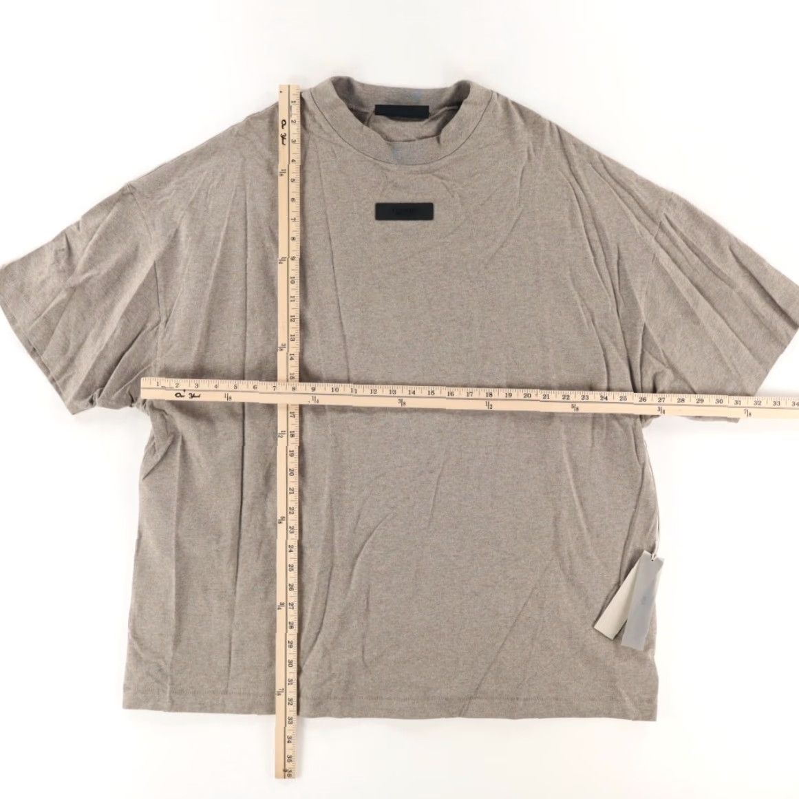 Essentials Essentials Fear of God Oversized T-Shirt Stone Men's L Shirt Mens L Stone Oversized Fear of God Essentials Shirt Stone L Size US L / EU 52-54 / 3 - 3 Thumbnail