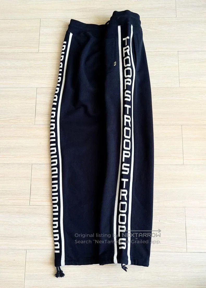 Maison Margiela Beams SSZ Striped Knit Sweatpants . Size US 30 / EU 46 - 1 Thumbnail
