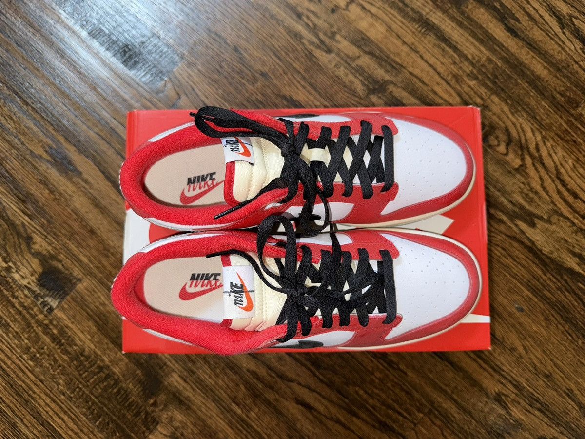 Nike Nike Dunk Low Retro PRM Chicago Split Sz 10.5 University Red Size US 10.5 / EU 43-44 - 2 Thumbnail