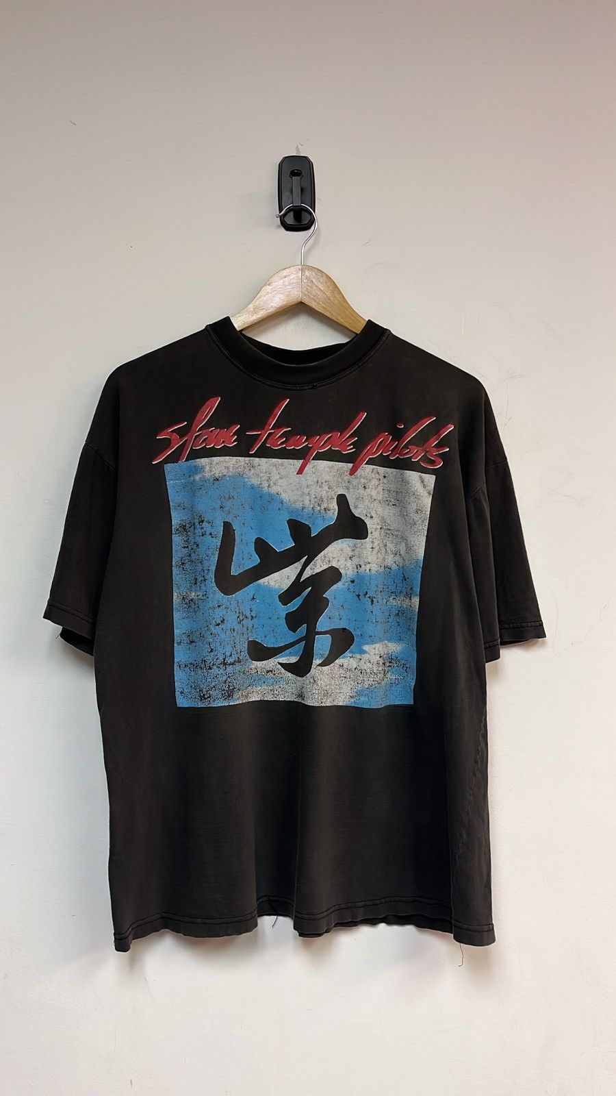 Band Tees 1994 Stone Temple Pilots Tee Size US XL / EU 56 / 4 - 1 Thumbnail