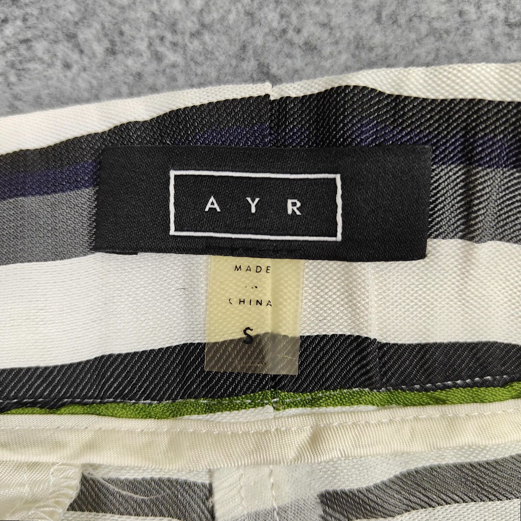 AYR Ayr Shorts Womens Small White Stripe Viscose Silk Drawstring Elastic Waist Size 28" / US 6 / IT 42 - 2 Thumbnail