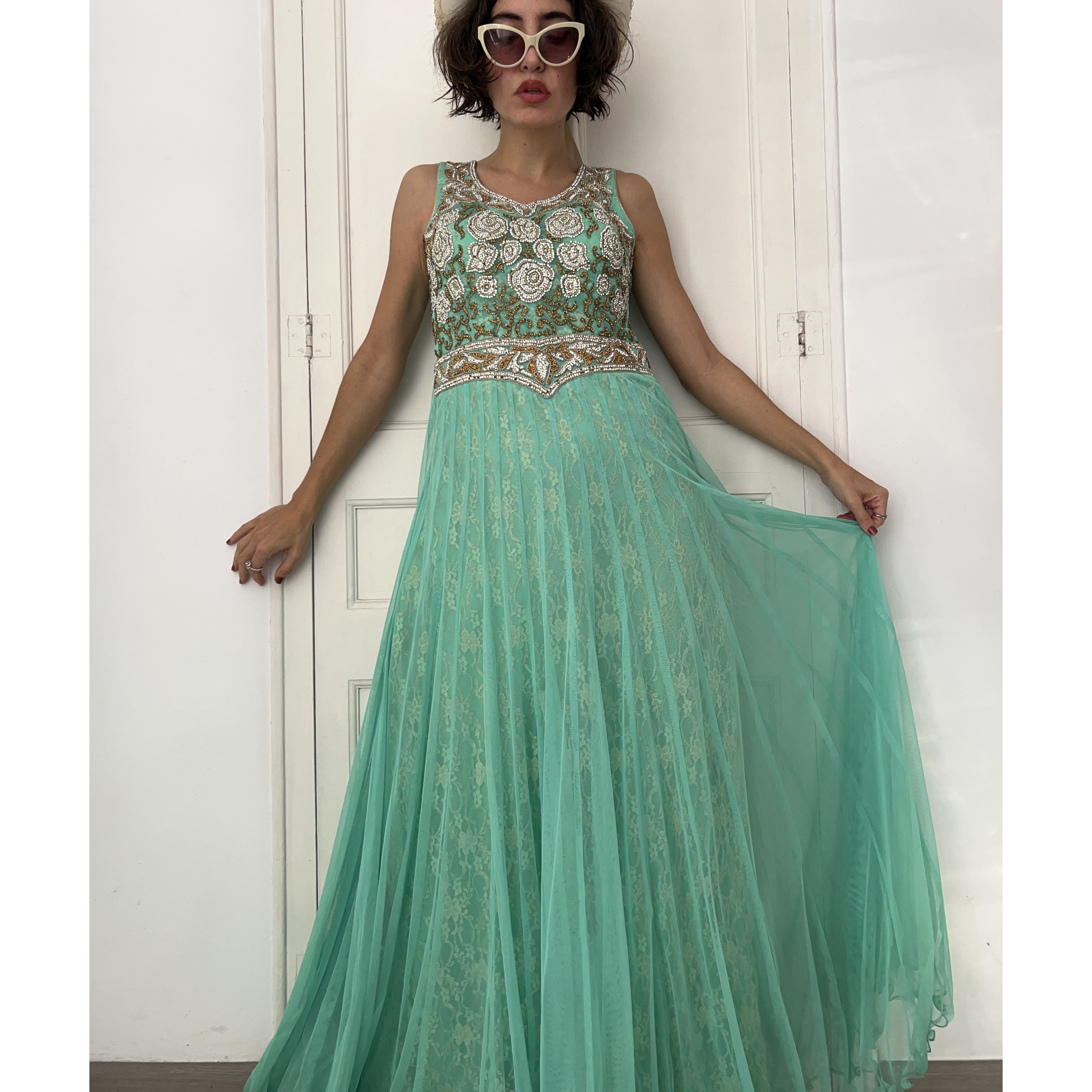 Vintage Mint Green Gold Embroidered Anarkali Gown Size M / US 6-8 / IT 42-44 - 10 Thumbnail