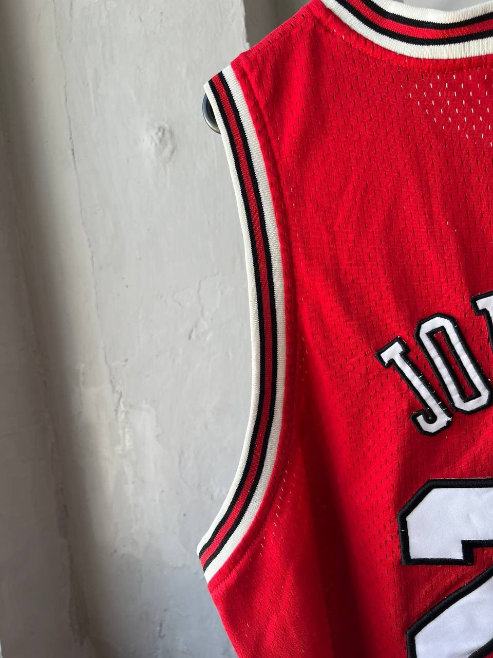 Grailed RARE 1991 EXCLUSIVELY OF ATHLETS NBA CHICAGO BULLS JERSEY Size US XXL / EU 58 / 5 - 22 Thumbnail