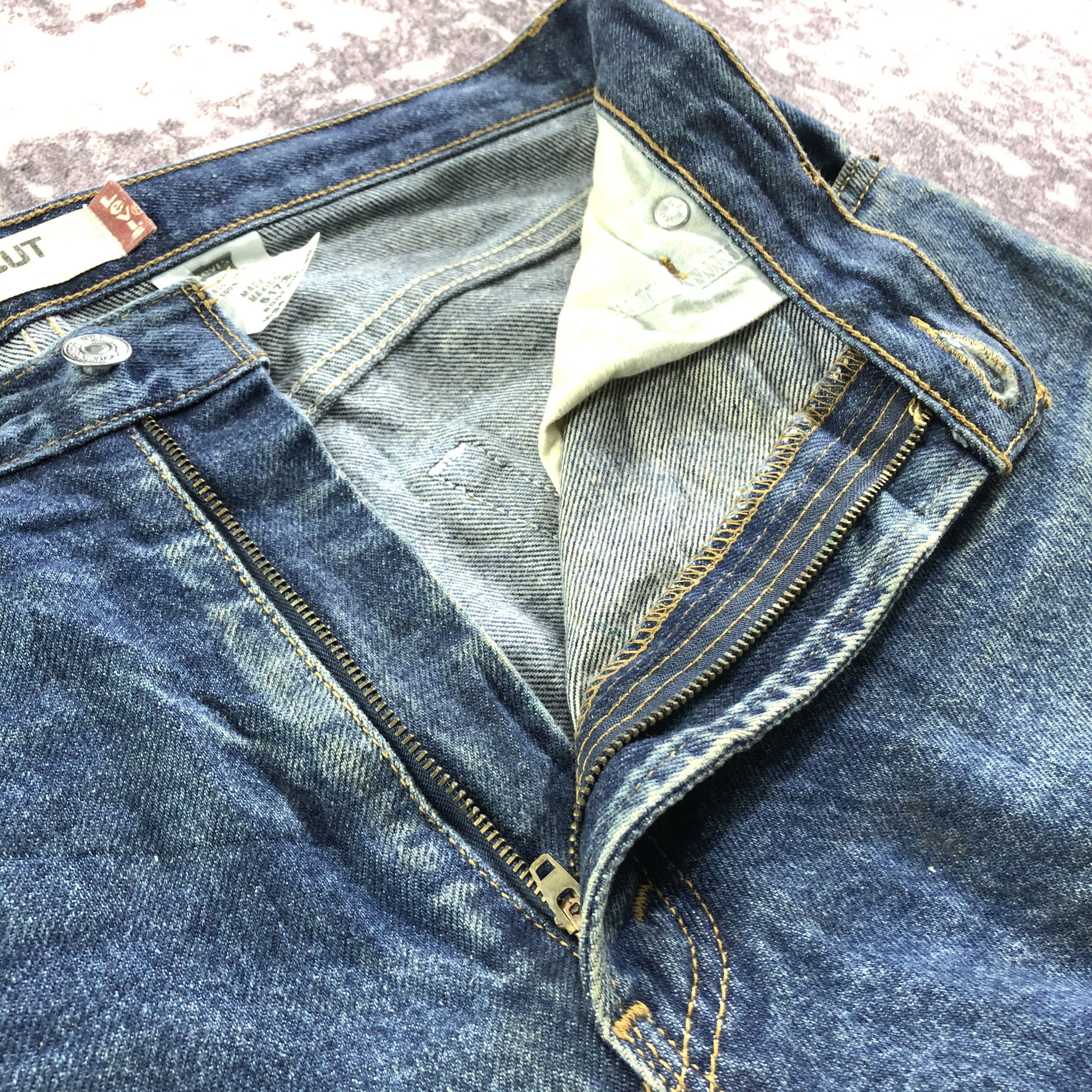 Levi's × Vintage Vintage Blue Wash Levis 517 Flare Jeans-JM3399 Size US 35 - 7 Thumbnail