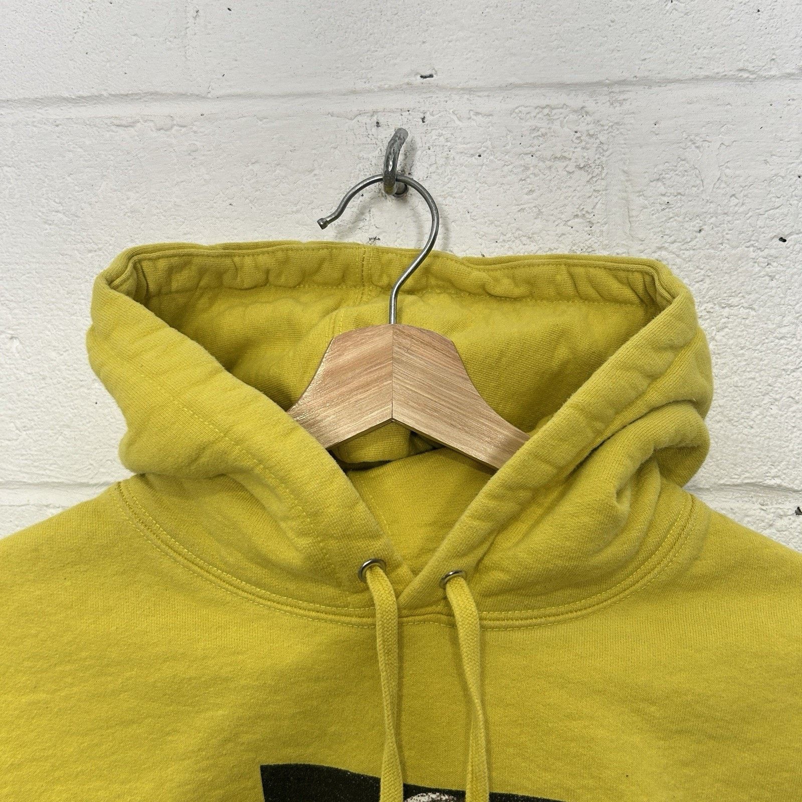 Supreme Supreme Pearl Hooded Sweatshirt “Lemon Yellow” FW20 Size US S / EU 44-46 / 1 - 4 Thumbnail