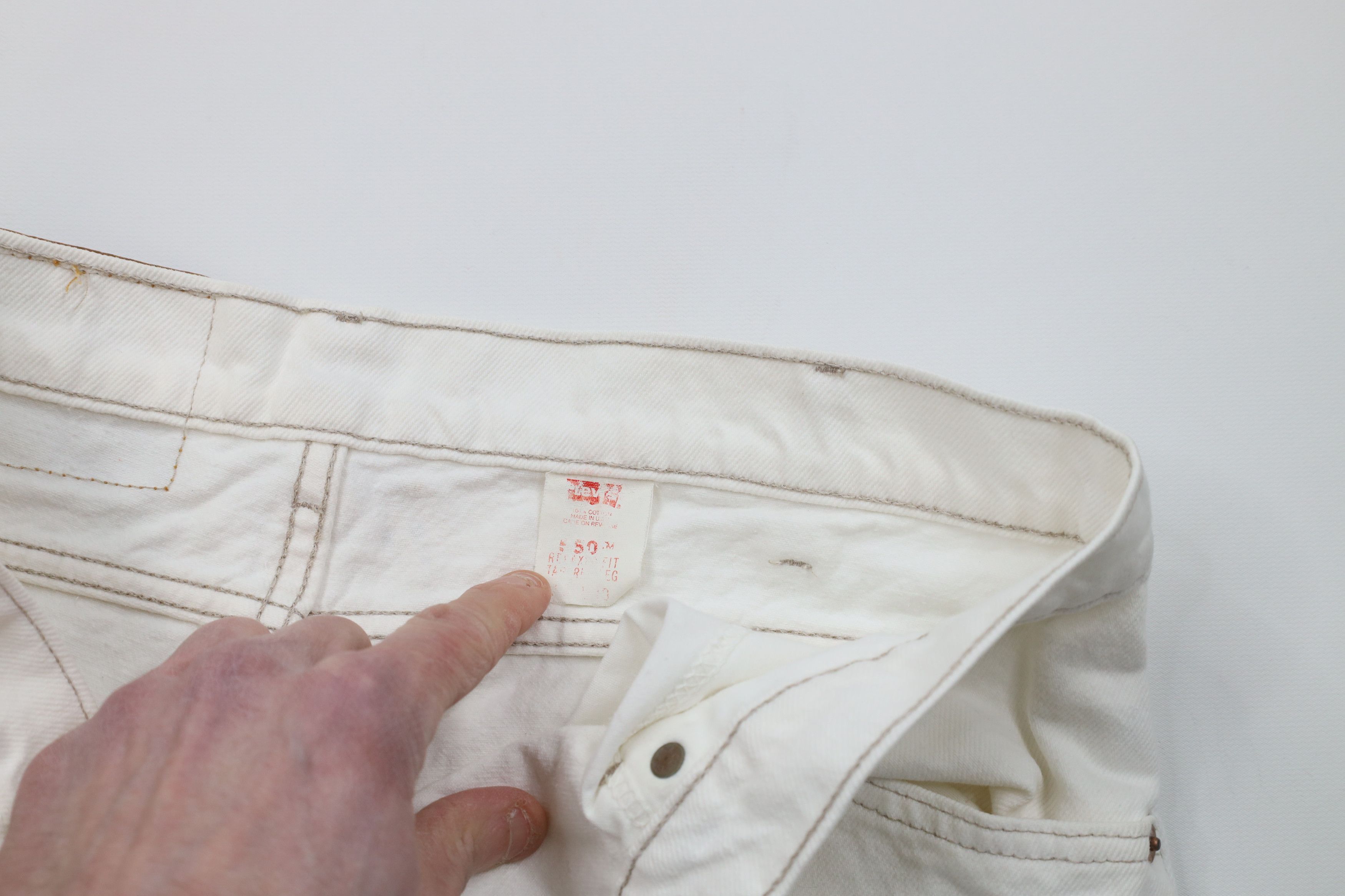 Levi's Vintage 90s Levis 550 Orange Tab Fit Denim Jeans White USA Size US 38 / EU 54 - 10 Thumbnail
