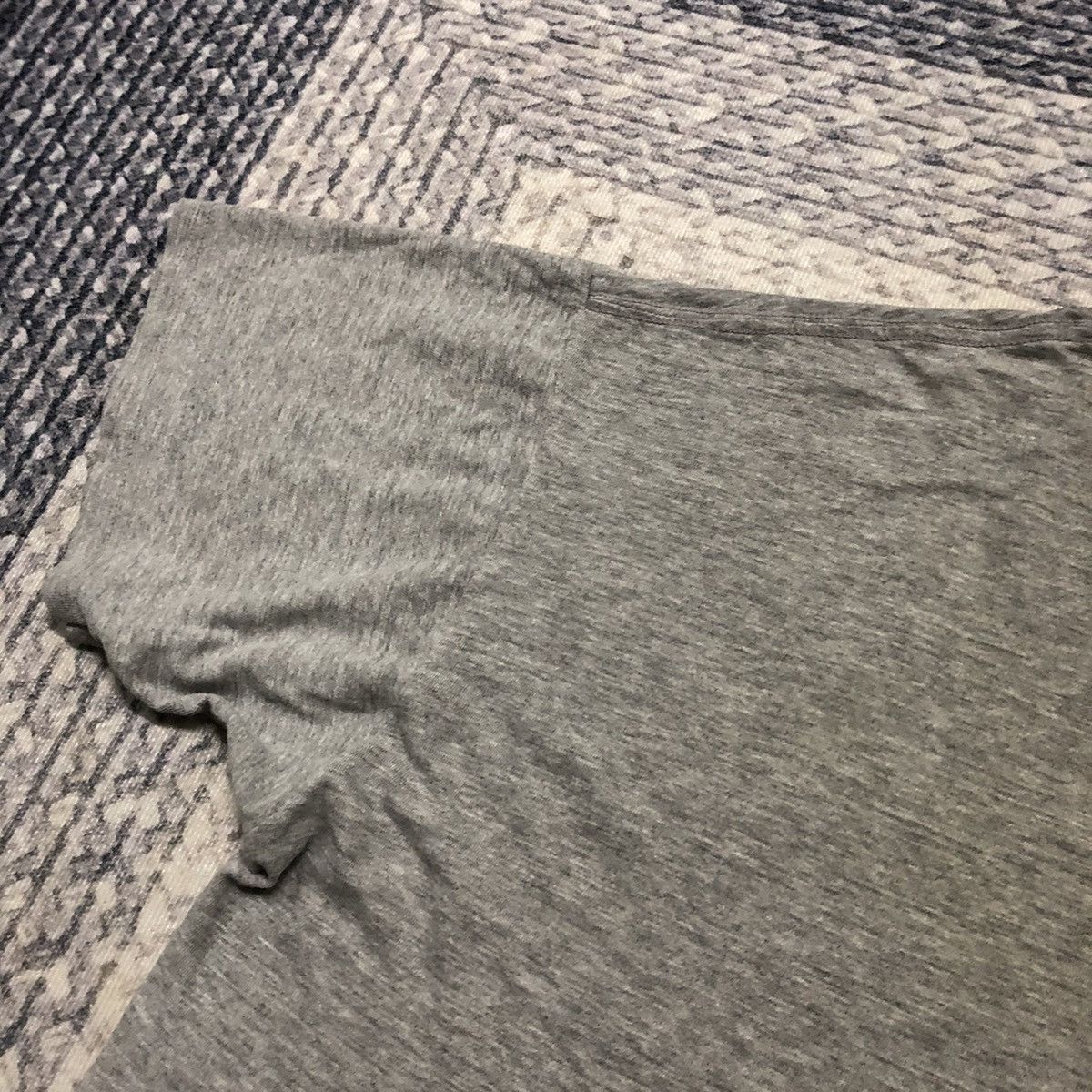 Nike Rare & Distressed Vintage Nike X Tiger Woods Grey Tees Size US L / EU 52-54 / 3 - 11 Thumbnail
