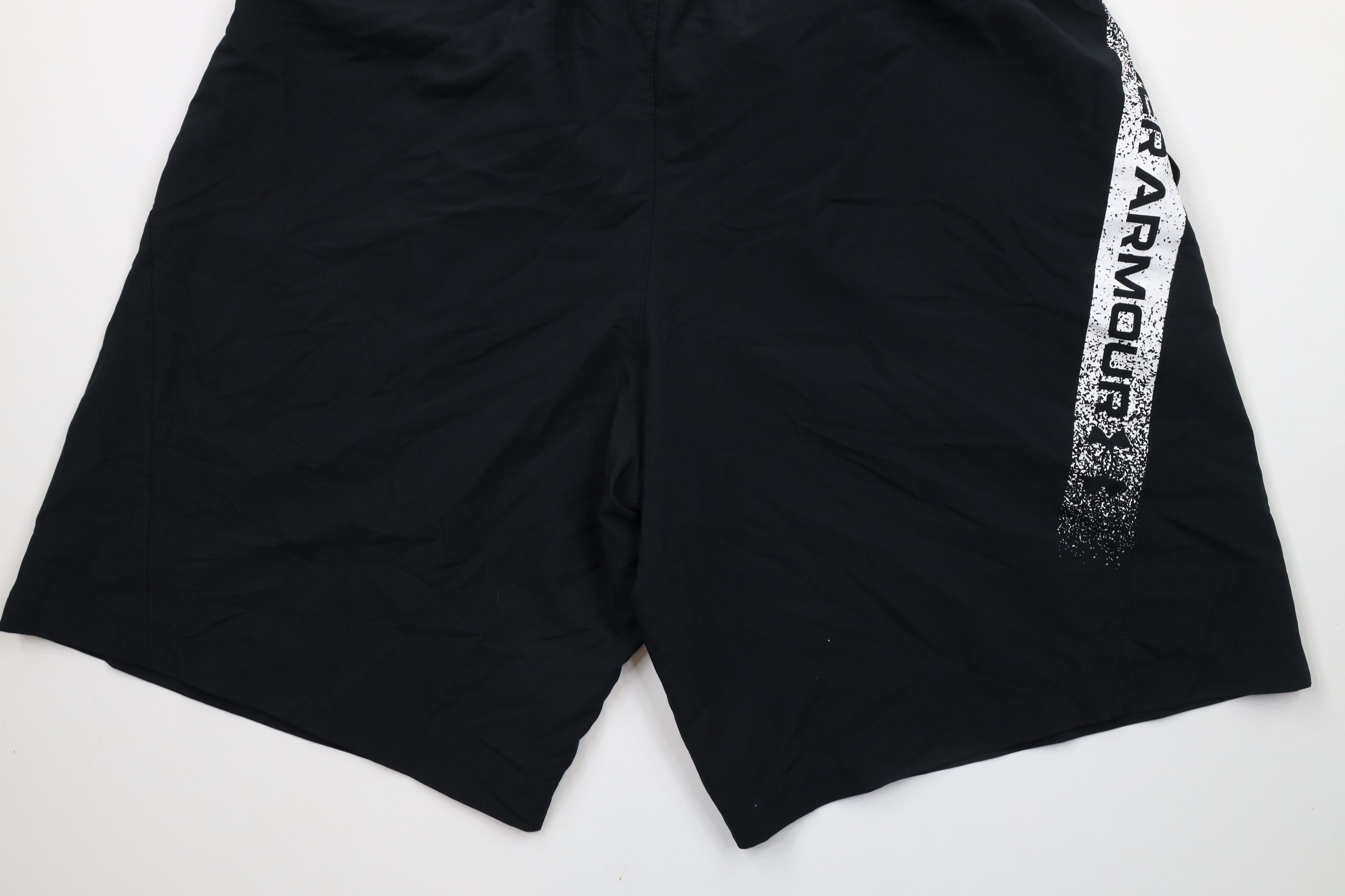 Under Armour × Vintage Under Armour Fit Above Knee Gym Training Shorts Black Size US 36 / EU 52 - 9 Thumbnail