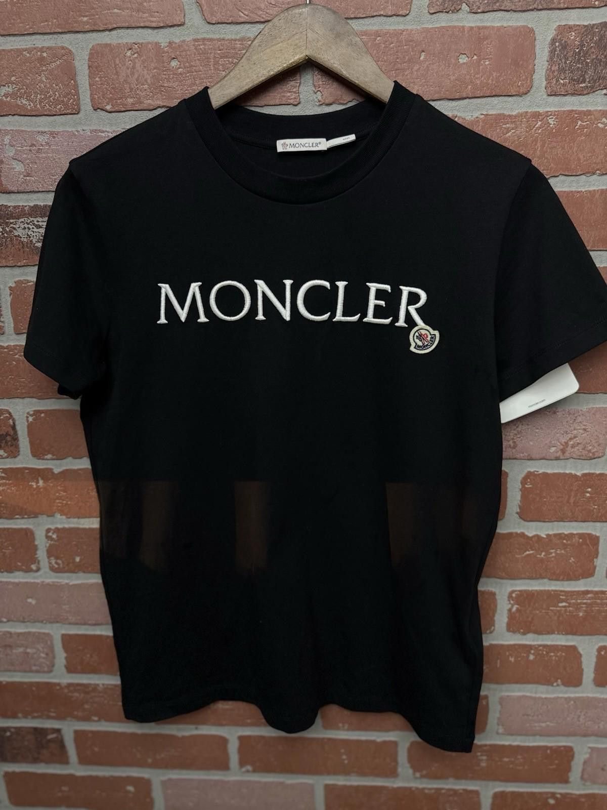 Moncler Moncler Logo Embroidered T-shirt Black Women Small Black Size S / US 4 / IT 40 - 3 Thumbnail
