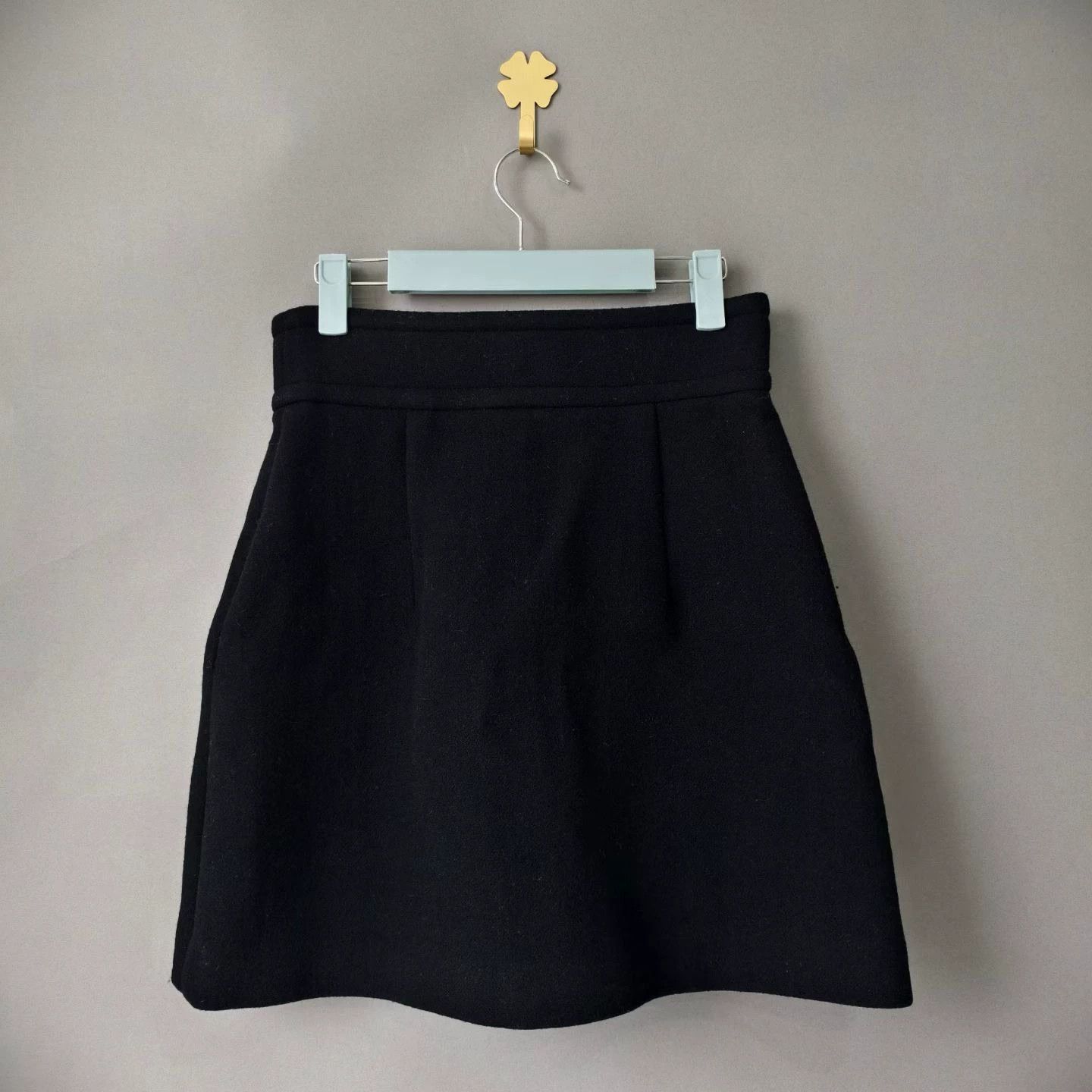 Miu Miu MIU MIU Black Wool Mini Skirt Size 28" / US 6 / IT 42 - 2 Thumbnail