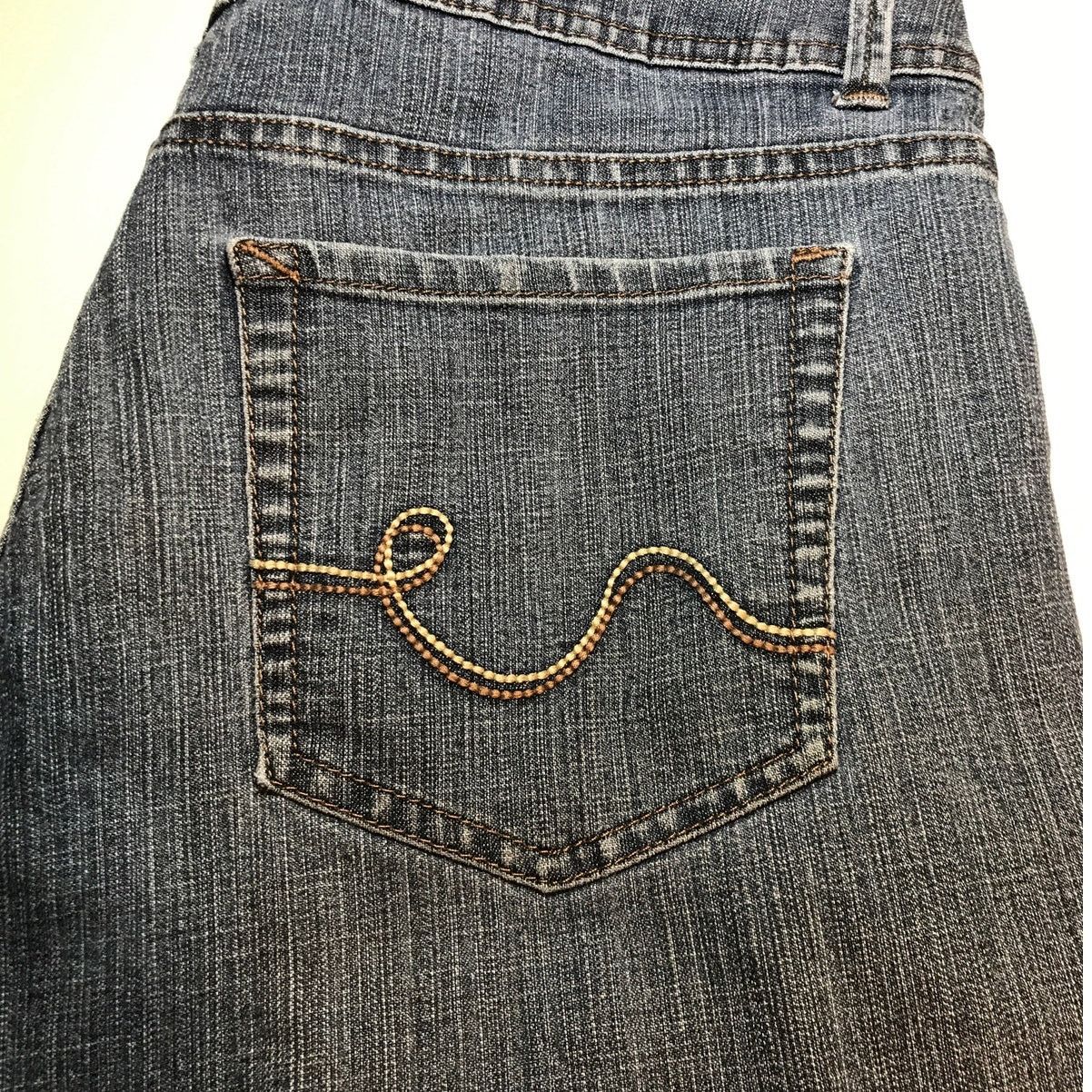 Lee Riders By Lee Blue Denim Mid-Rise Bermuda Jean Shorts 14M Size 36" / US 14 / IT 50 - 7 Thumbnail
