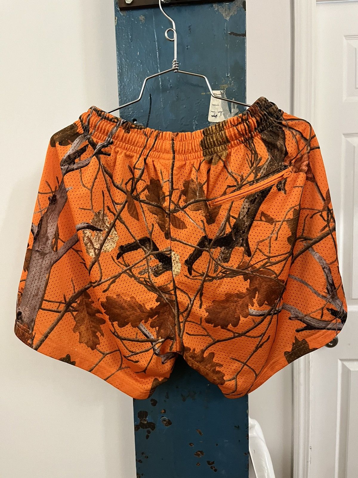 Throwing Fits Throwing Fits Real Tree Camo Mesh Pod Shorts Sz. M Size US 34 / EU 50 - 2 Thumbnail