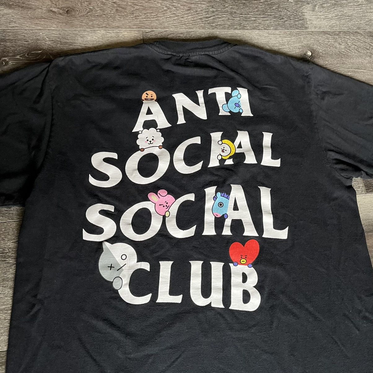 Anti Social Social Club Anti Social Social Club x BT21 ASSC BTS Graphic Logo T Shirt Size US M / EU 48-50 / 2 - 5 Thumbnail