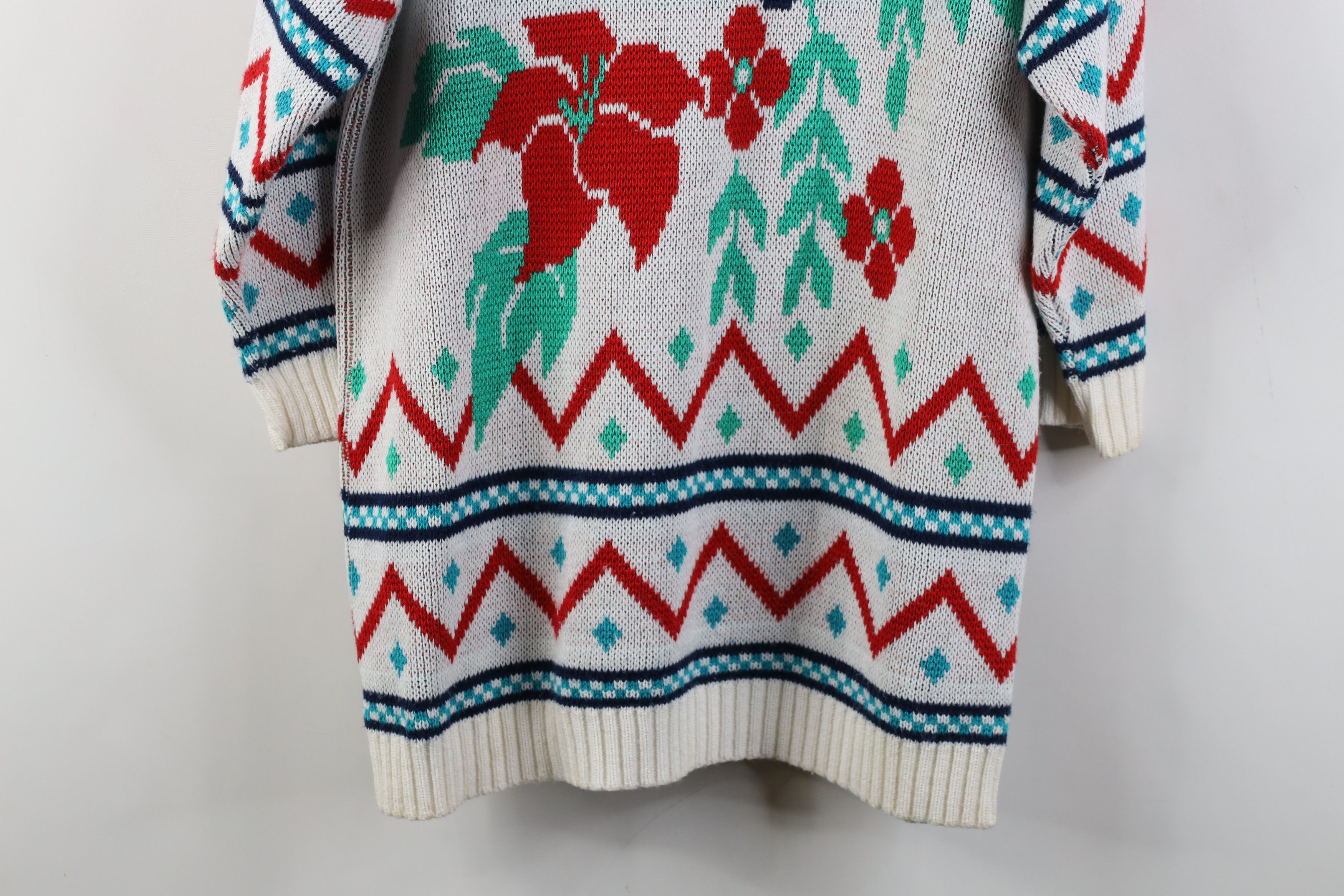 Vintage Vintage 70s Mid Century Modern MCM Flower Knit Sweater USA Size S / US 4 / IT 40 - 13 Thumbnail