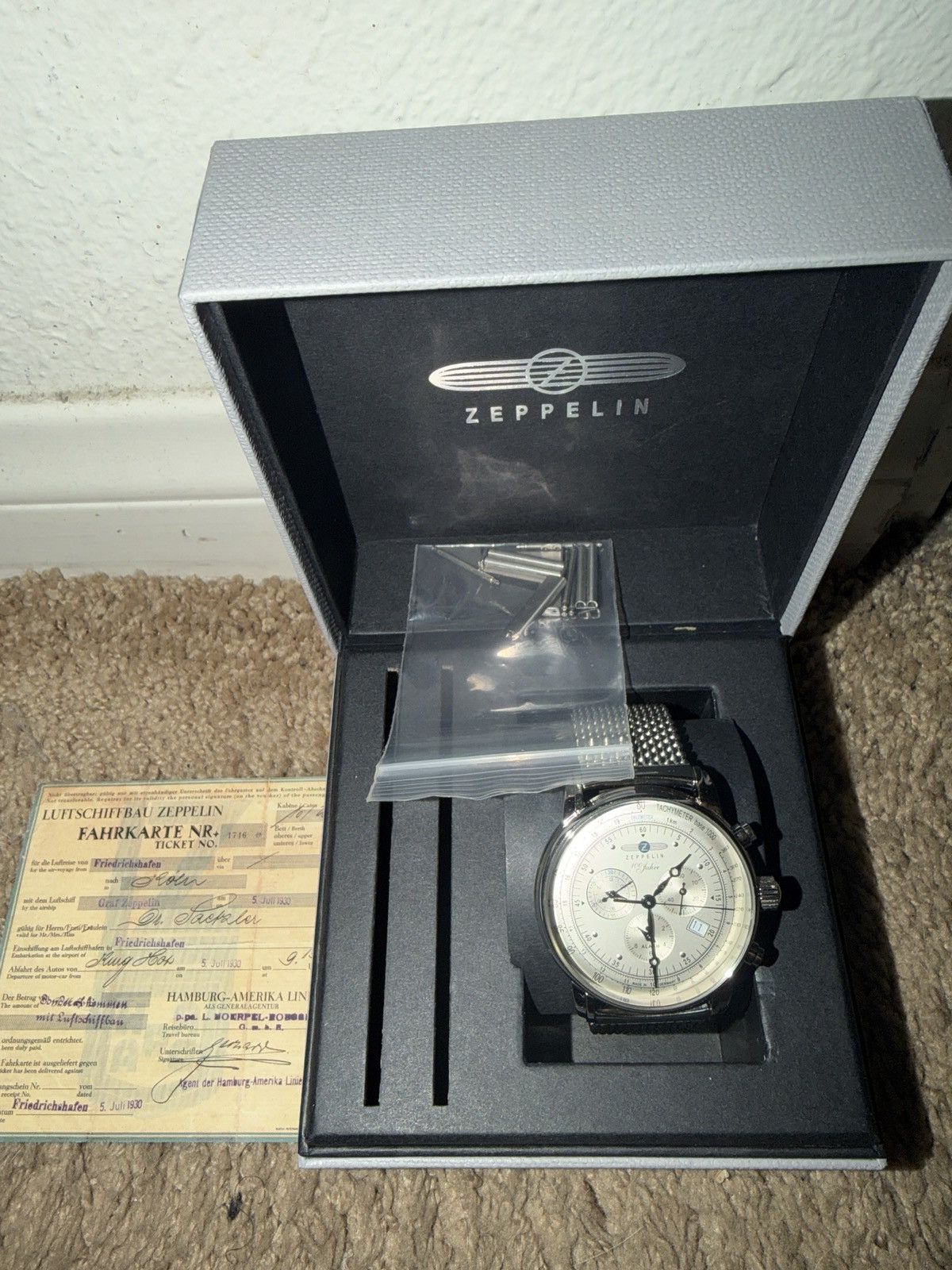 Other Zepplin Men’s 100 Year Quartz Watch Size 36 - 1 Thumbnail