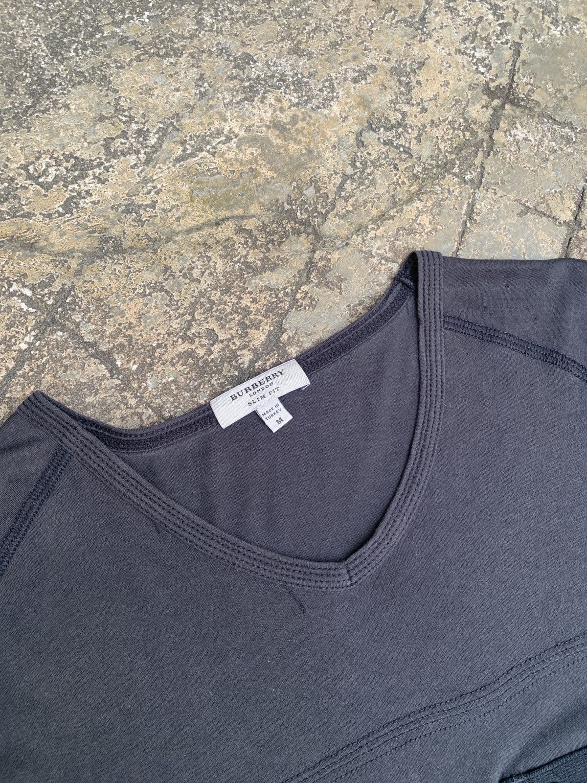 Burberry × Seditionaries Burberry Vneck Pocket Faded Trash Tee Size US M / EU 48-50 / 2 - 6 Thumbnail