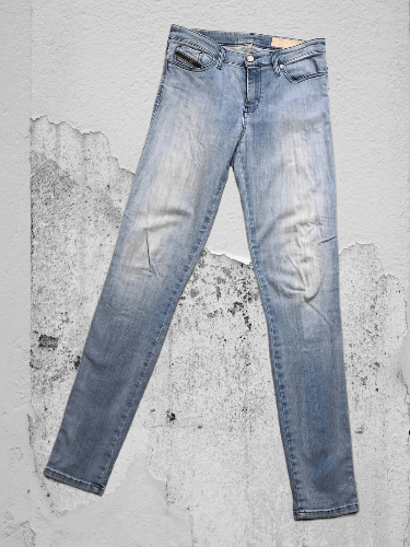 Diesel Diesel Jeans Size 28" / US 6 / IT 42 - 1 Thumbnail