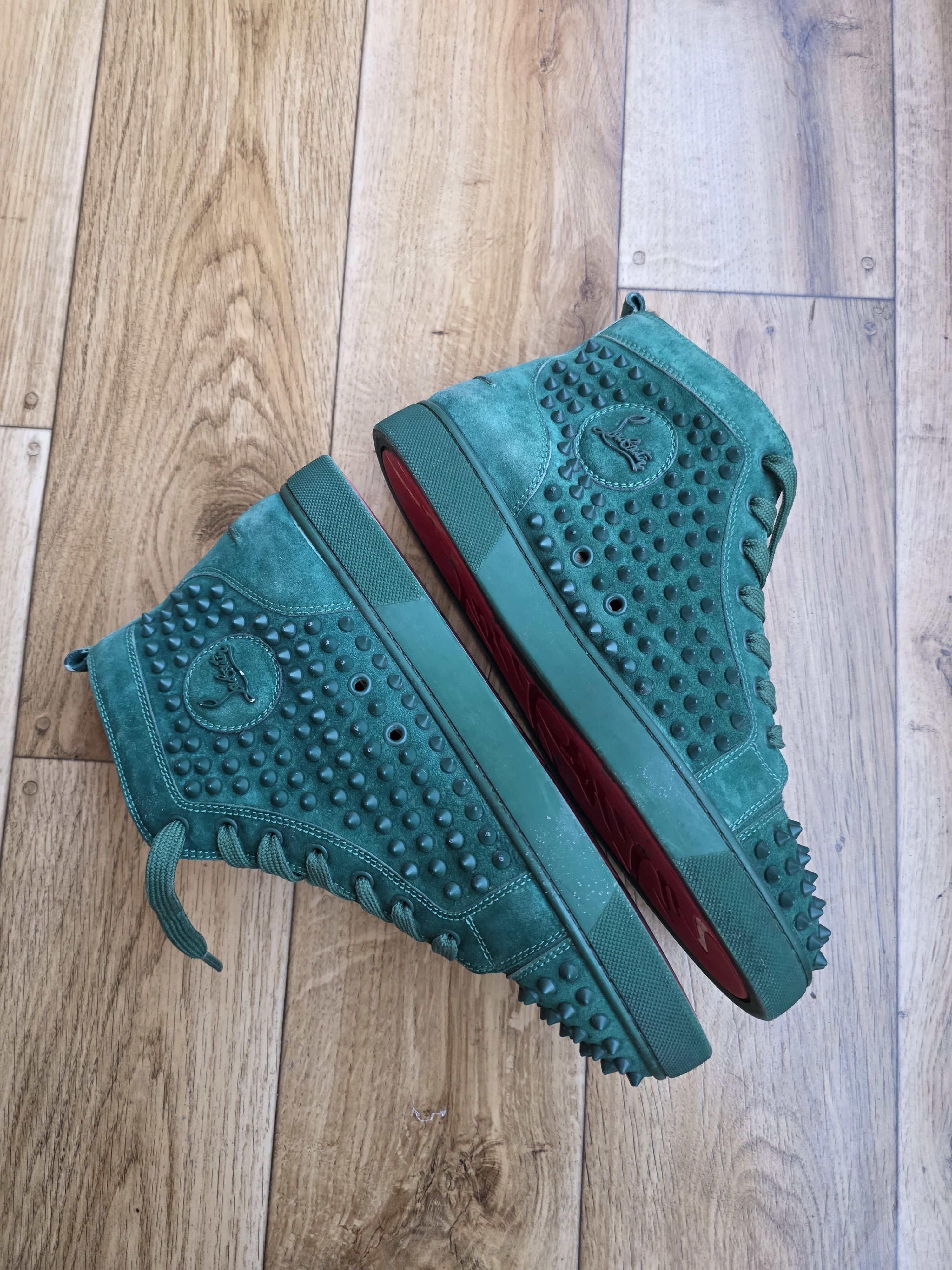 Christian Louboutin Christian Louboutin Suede Louis Junior Spikes Size US 10 / EU 43 - 8 Thumbnail