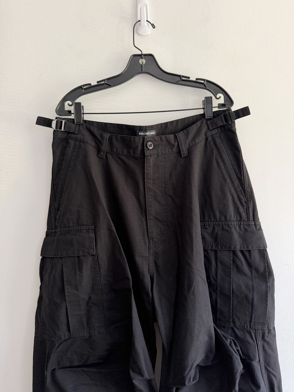 Balenciaga New Fall 22 Ripstop Pulled Cargo Pants (46) Fits US 34 EU 50 Size US 34 / EU 50 - 2 Thumbnail