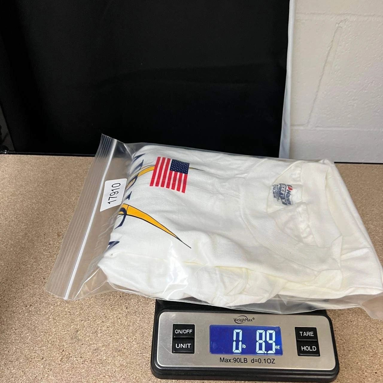 Hanes Vintage America's Cup Shirt Men XL White Beefy Deadstock Size US XL / EU 56 / 4 - 7 Thumbnail