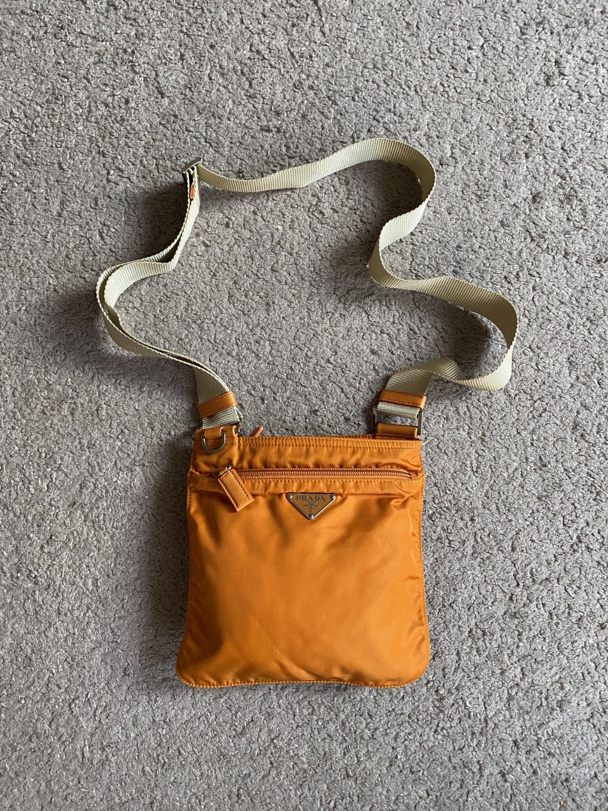 Prada × Vintage Vintage Prada shoulder bag messenger Size ONE SIZE - 1 Thumbnail