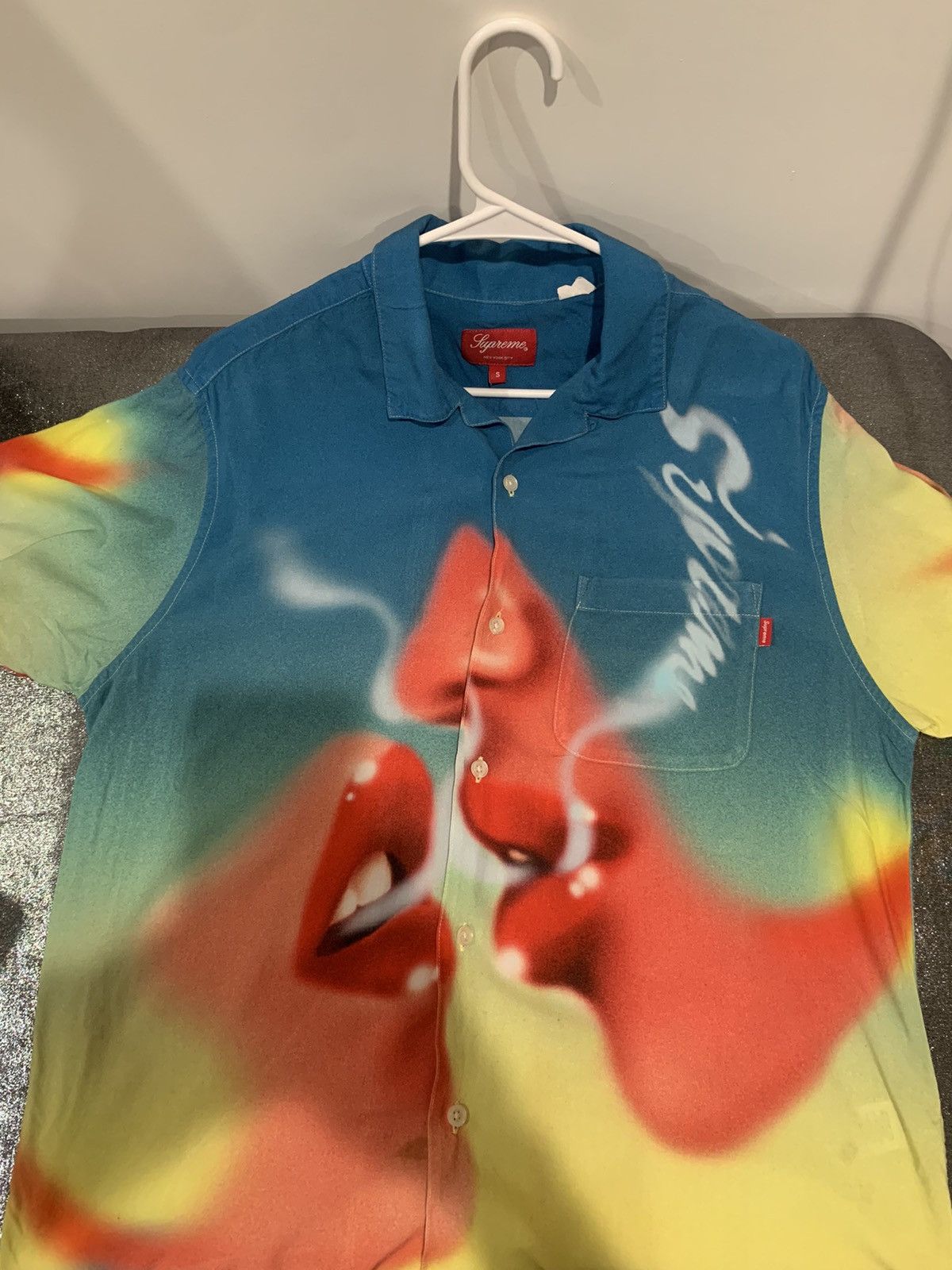 Supreme Supreme Blow Back kiss rayon shirt | Grailed