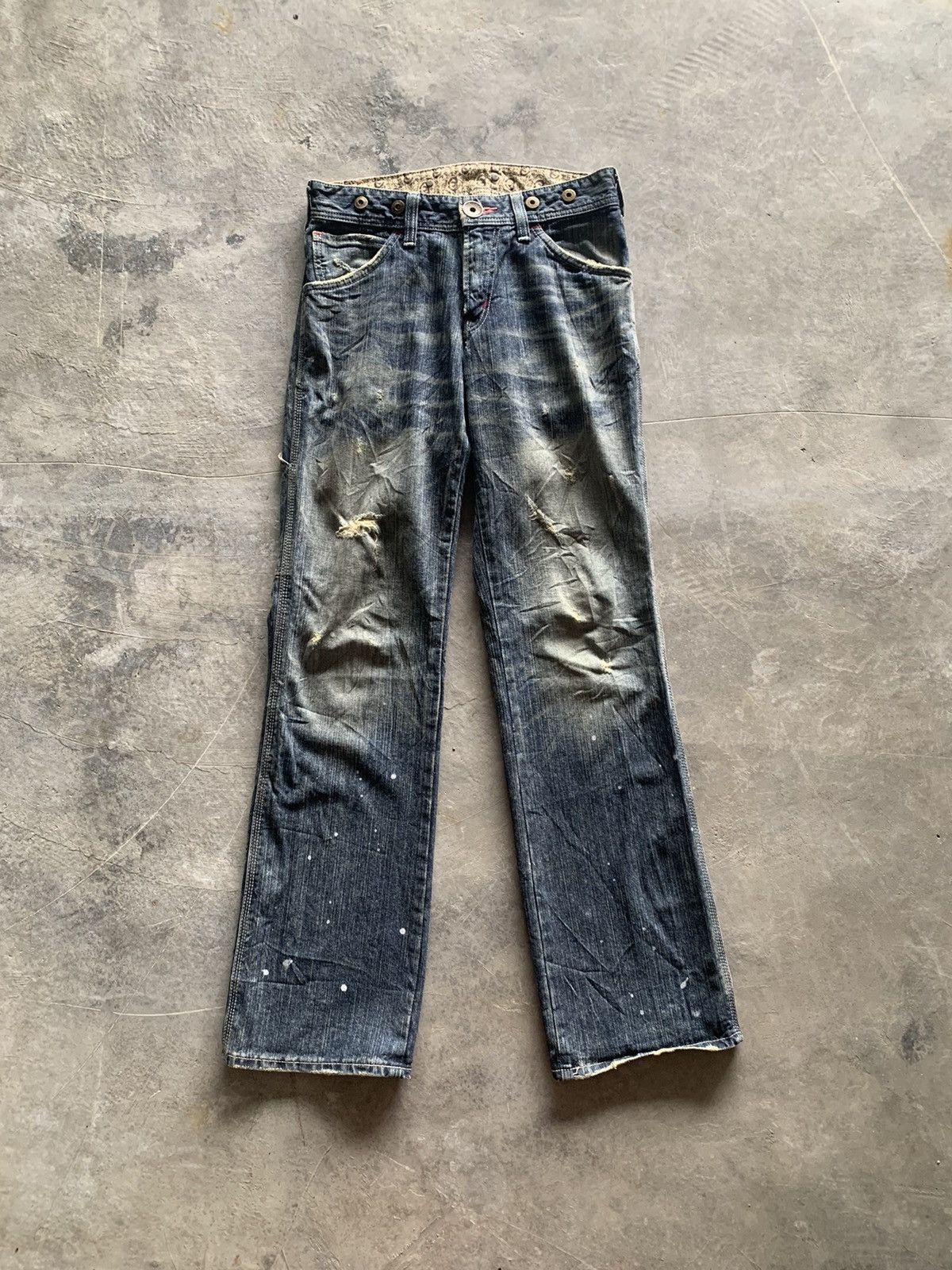 Edwin distressed semi flare edwin 503 blue trip Size US 30 / EU 46 - 1 Thumbnail