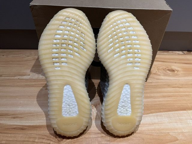 Yeezy Yeezy 350 v2 Zyon 42 2/3 Size US 9 / EU 42 - 5 Thumbnail