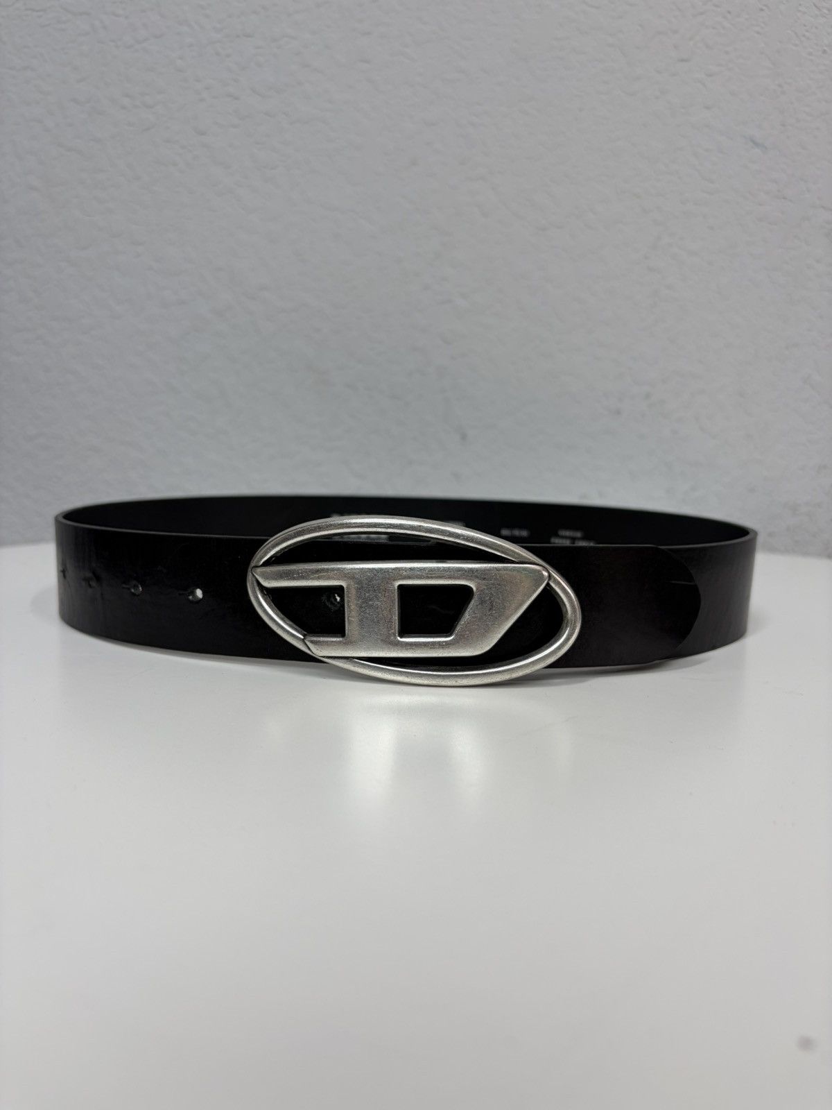 Diesel Vintage y2k Diesel Oval Logo Leather Belt Statement Buckl Size ONE SIZE - 7 Thumbnail