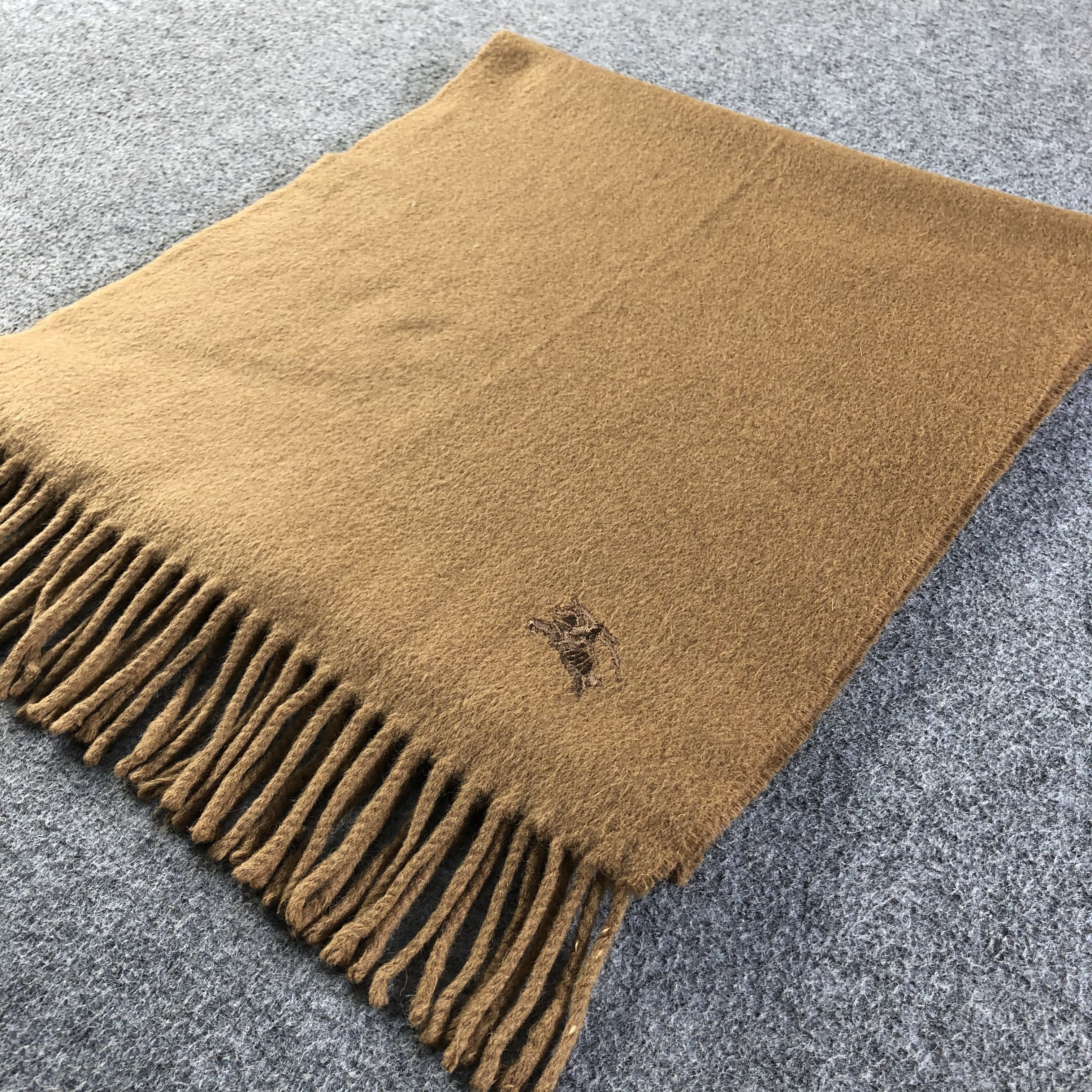 Burberry Burberrys Scarf / Muffler / Neckwear P126 Size ONE SIZE - 3 Thumbnail