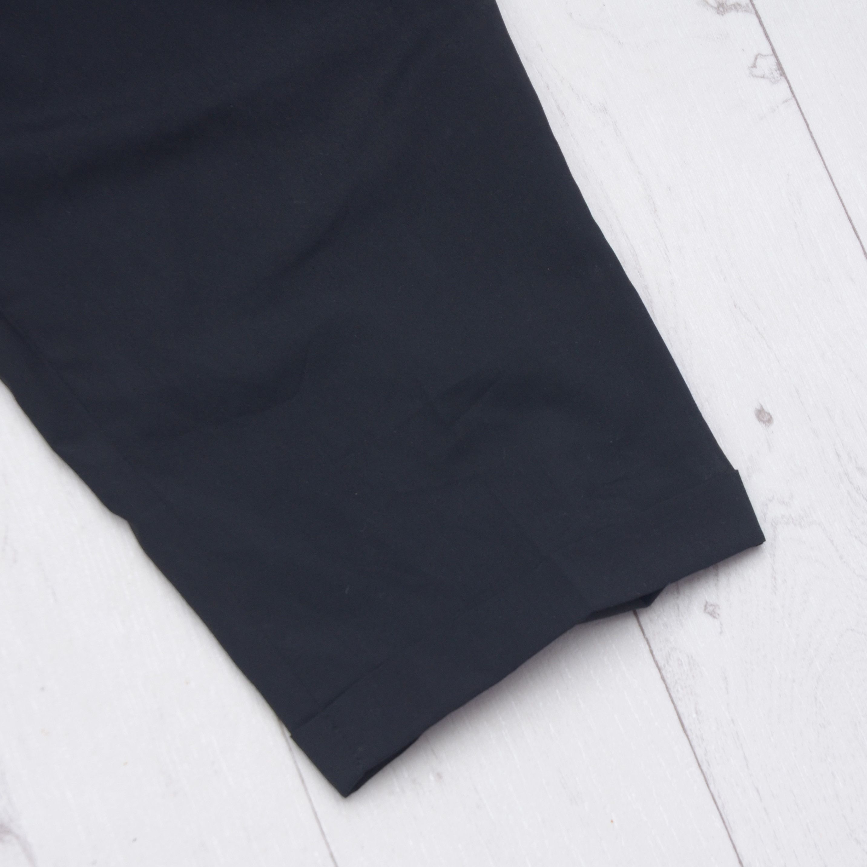 Jil Sander × Vintage Vintahe Jil Sander Black Short Pants Size 40 Wool Italy Size 27" / US 4 / IT 40 - 5 Thumbnail