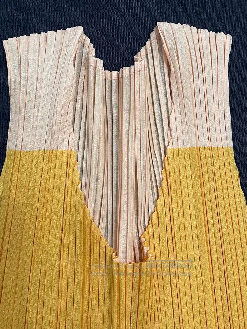 Issey Miyake Issey Miyake Ruched Carnation Tank Top Size L / US 10 / IT 46 - 4 Thumbnail