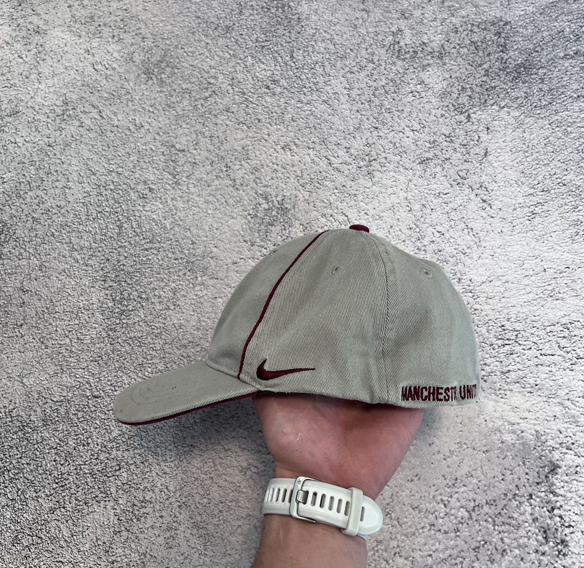 Nike Nike Manchester United Cap /Hat Soccer Vintage Size M/L Size ONE SIZE - 2 Thumbnail