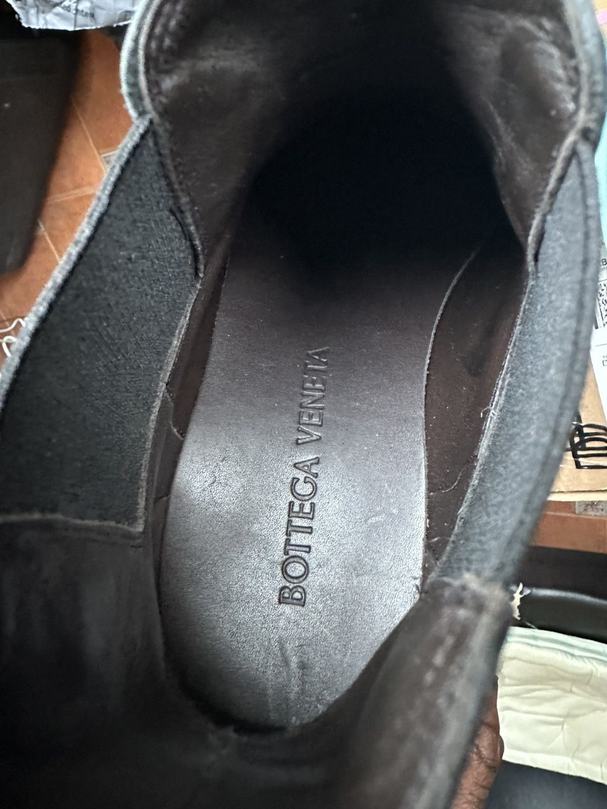 Bottega Veneta Bottega Veneta Tire Ankle Chelsea Boot 'Black Blue' Size US 6 / EU 39 - 4 Thumbnail