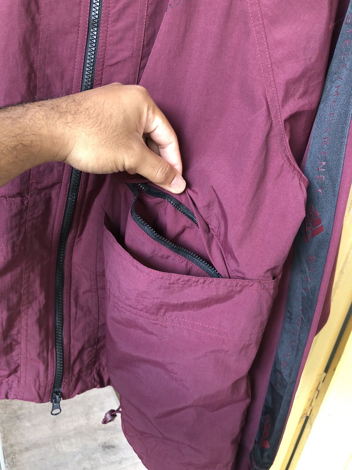 Adidas × Stella McCartney Rare❤️ Adidas x Stella McCartney Maroon Light Jacket Size S / US 4 / IT 40 - 8 Thumbnail