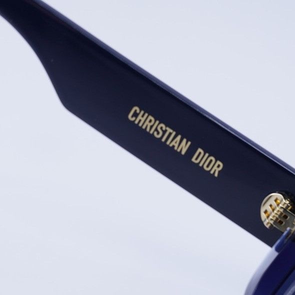 Dior Dior WILDIOR S2U 30B0 Sunglasses Translucent Blue Rectangle Size ONE SIZE - 5 Thumbnail