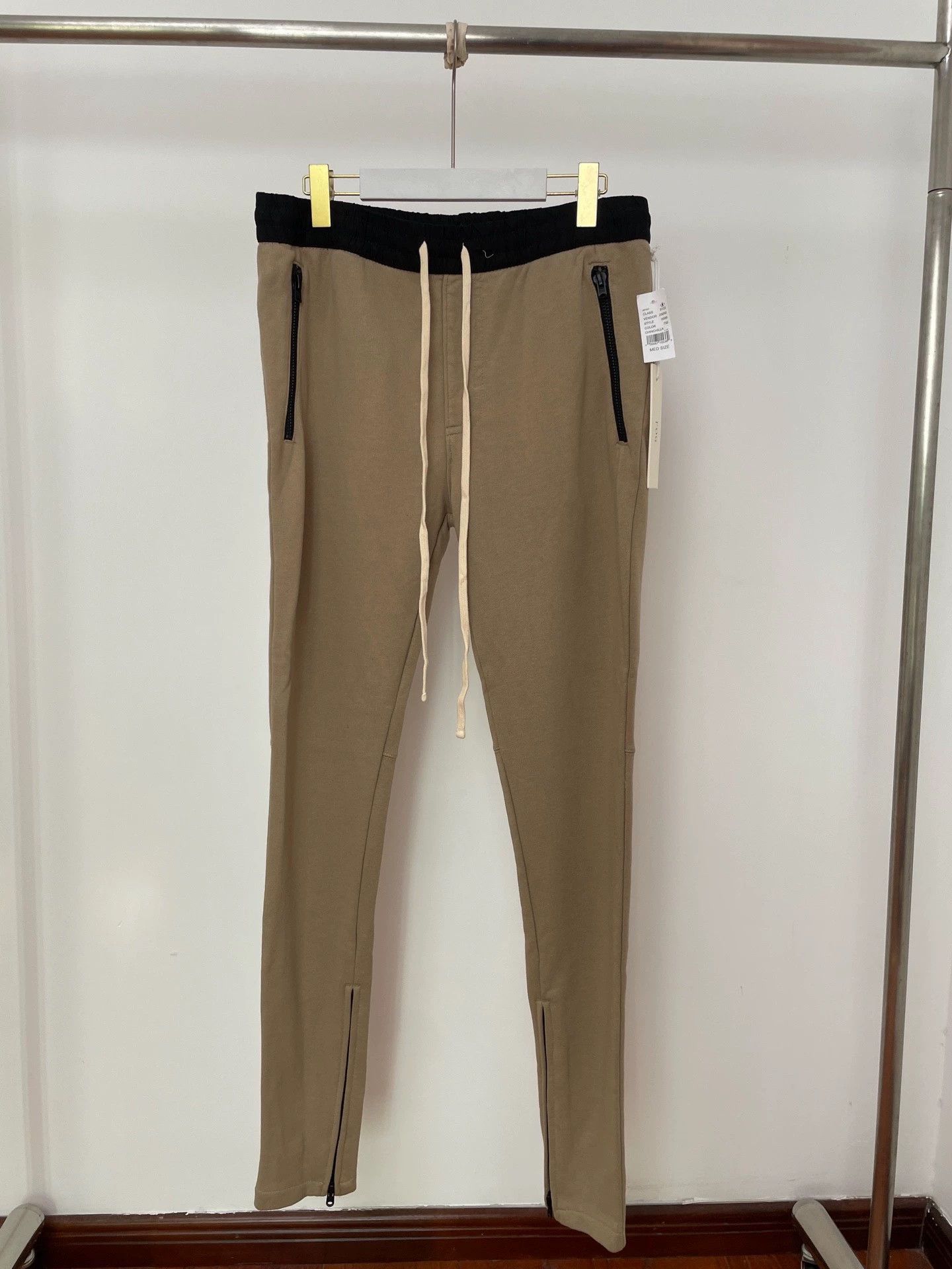 Fear of God FOG S2 sweatpants tan brown M Size US 32 / EU 48 - 1 Thumbnail