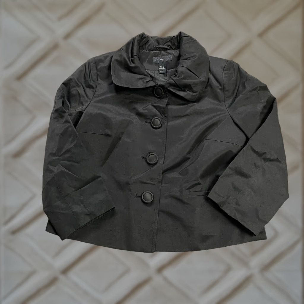 H&M H&M Blazer Coat Women 38 Black Button Down Collared Padded Shoulder Workwear Cotton Blend Canvas Short Sleeve Regular Jacket Costume? Size XS / US 0-2 / IT 36-38 - 1 Thumbnail