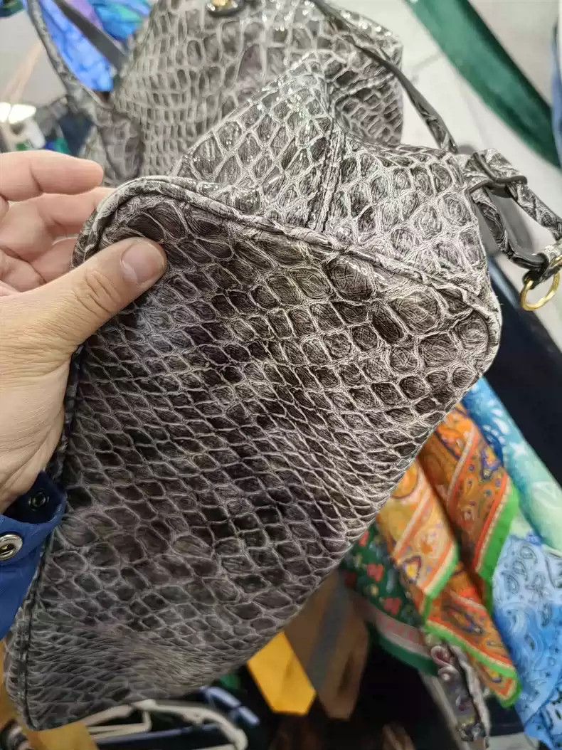 Vivienne Westwood Vivienne Westwood size os Snake-patterned tote bag Size ONE SIZE - 4 Thumbnail