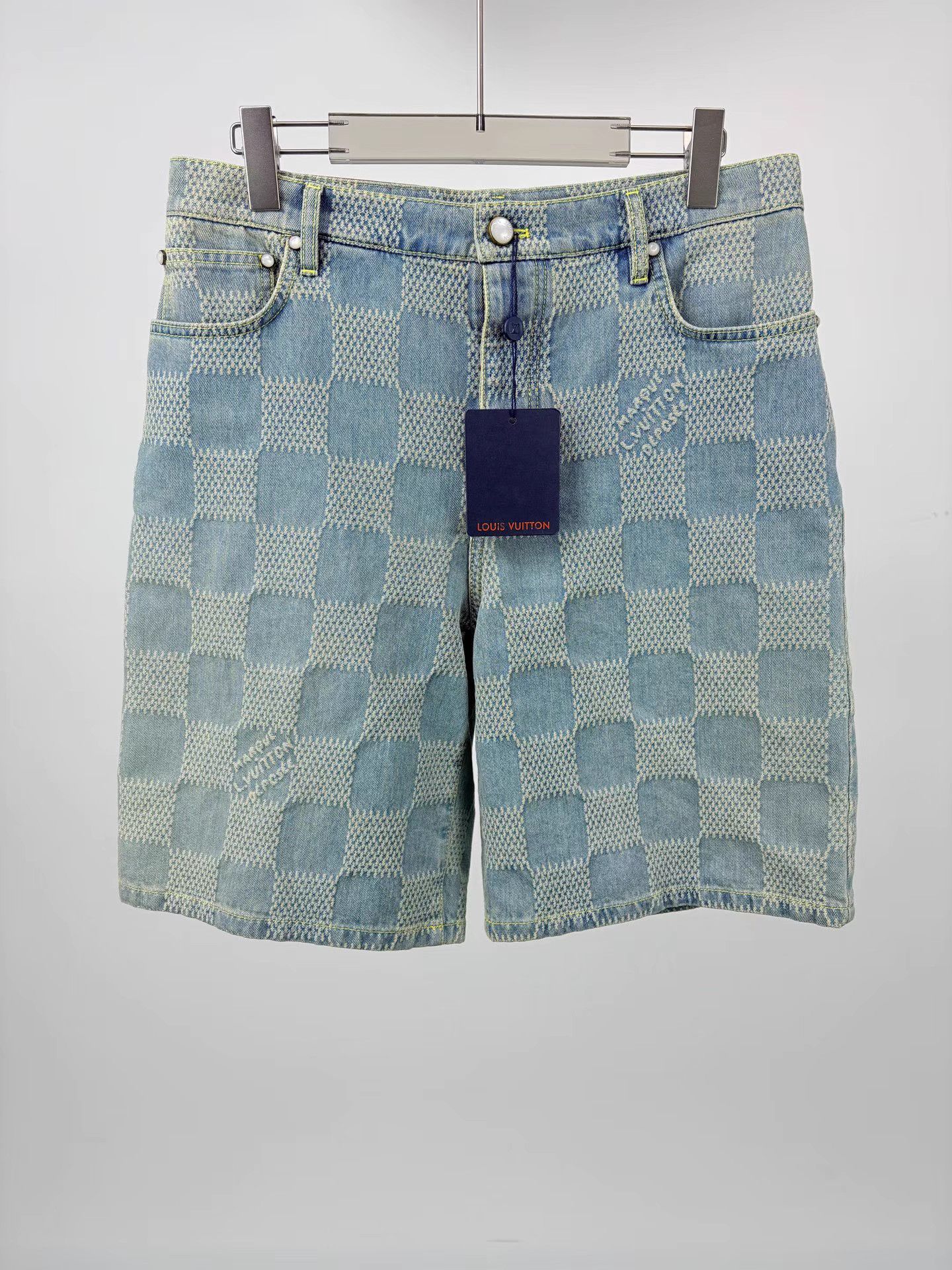 Louis Vuitton LOUIS VUITTON LV New Checkerboard Denim Shorts K1 Size 28" / US 6 / IT 42 - 1 Thumbnail