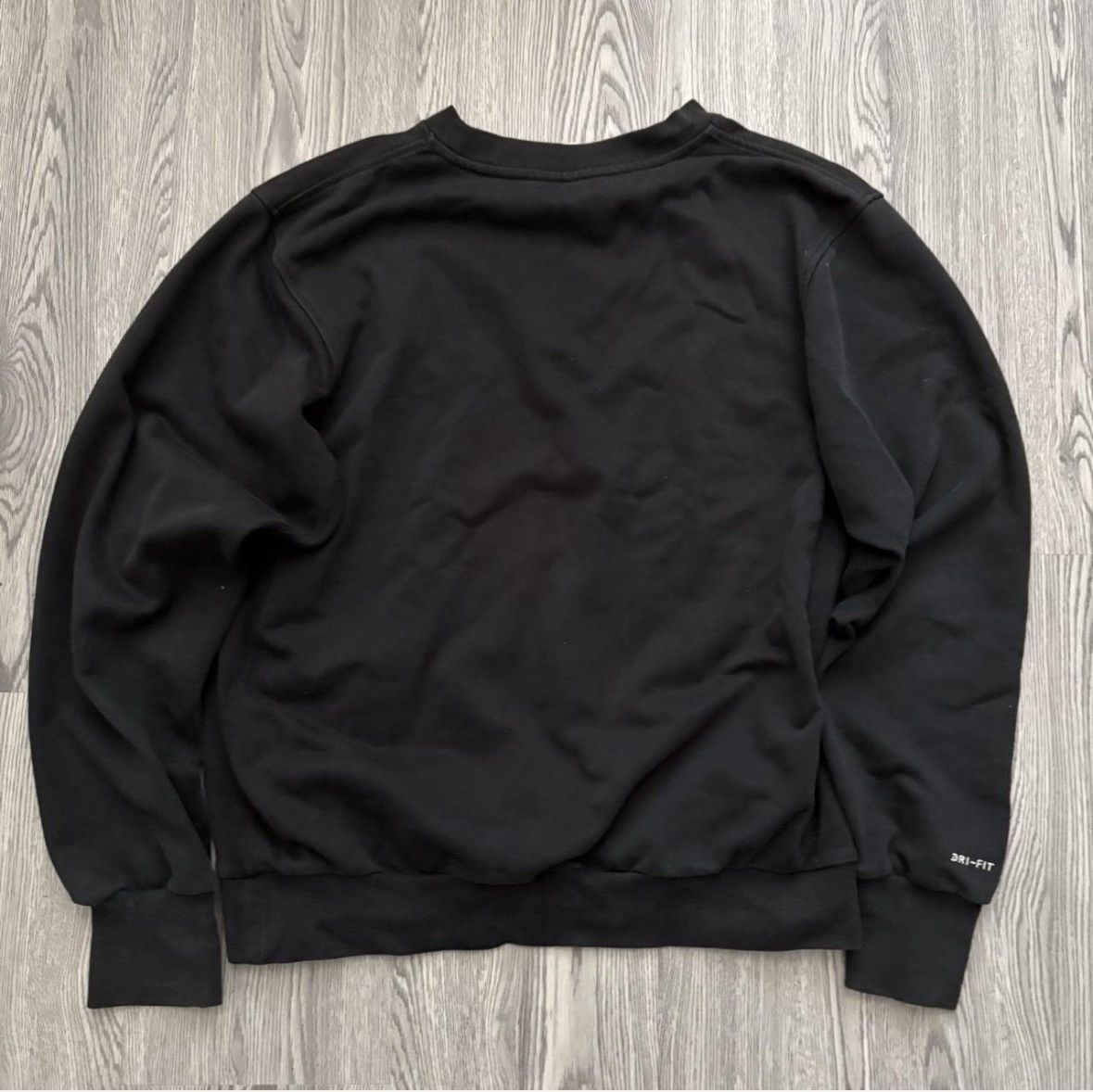Nike Y2k/2000s Nike Black Crewneck Size US XS / EU 42 / 0 - 4 Thumbnail