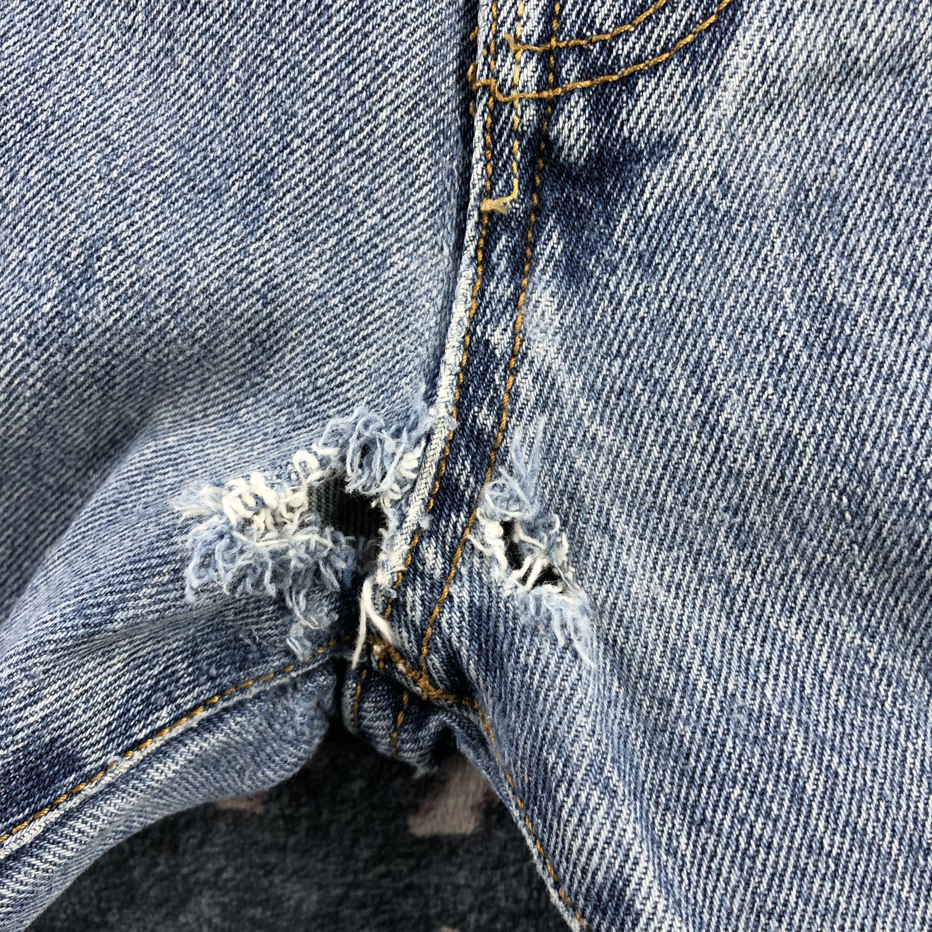 Levi's Vintage Levis 501 Jeans-JM2870 Size US 31 - 10 Thumbnail